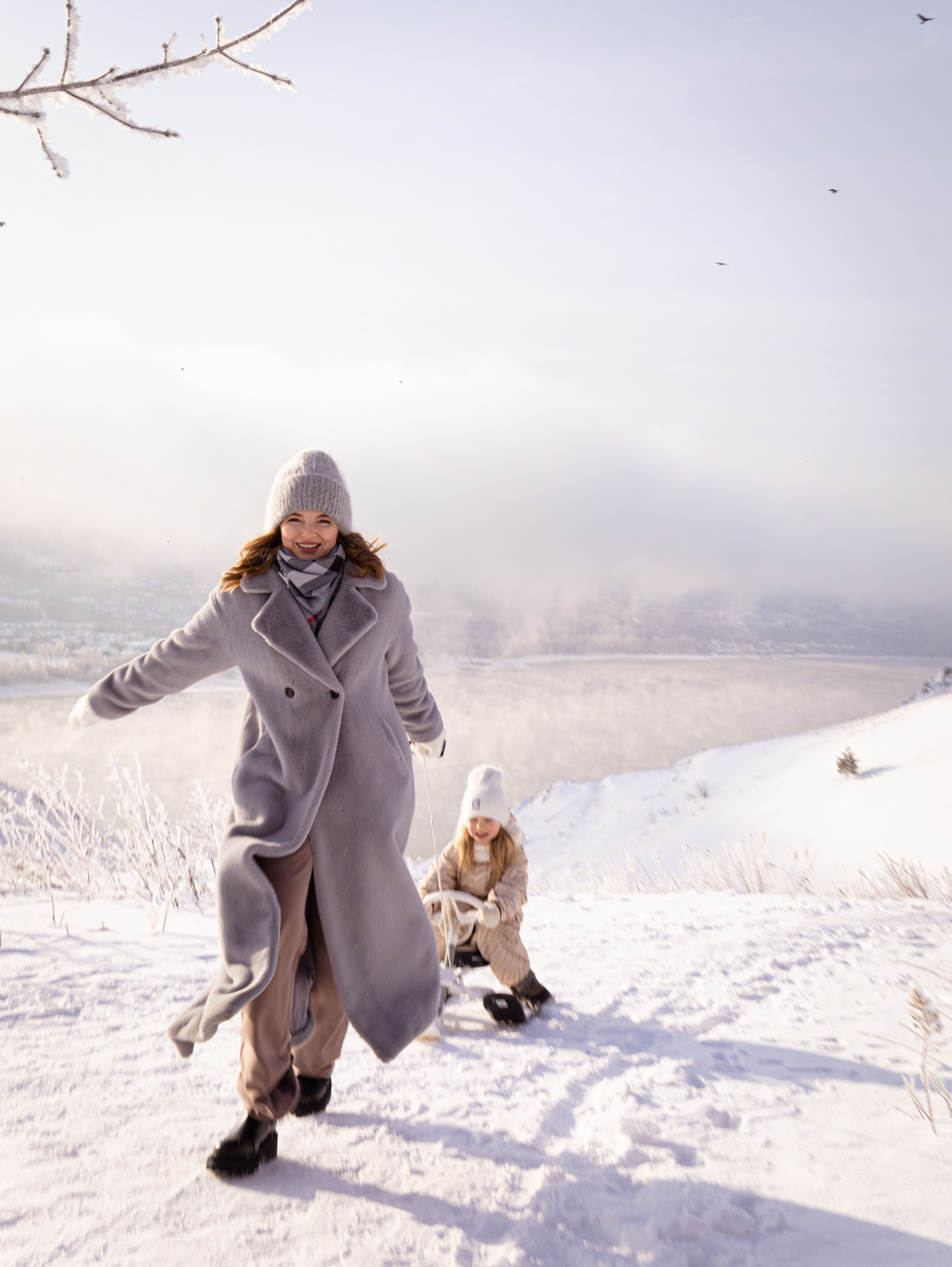 Лена и Лиза. Фотосессия в Академгородке. Красноярск. Фотограф Ирина Колесникова
