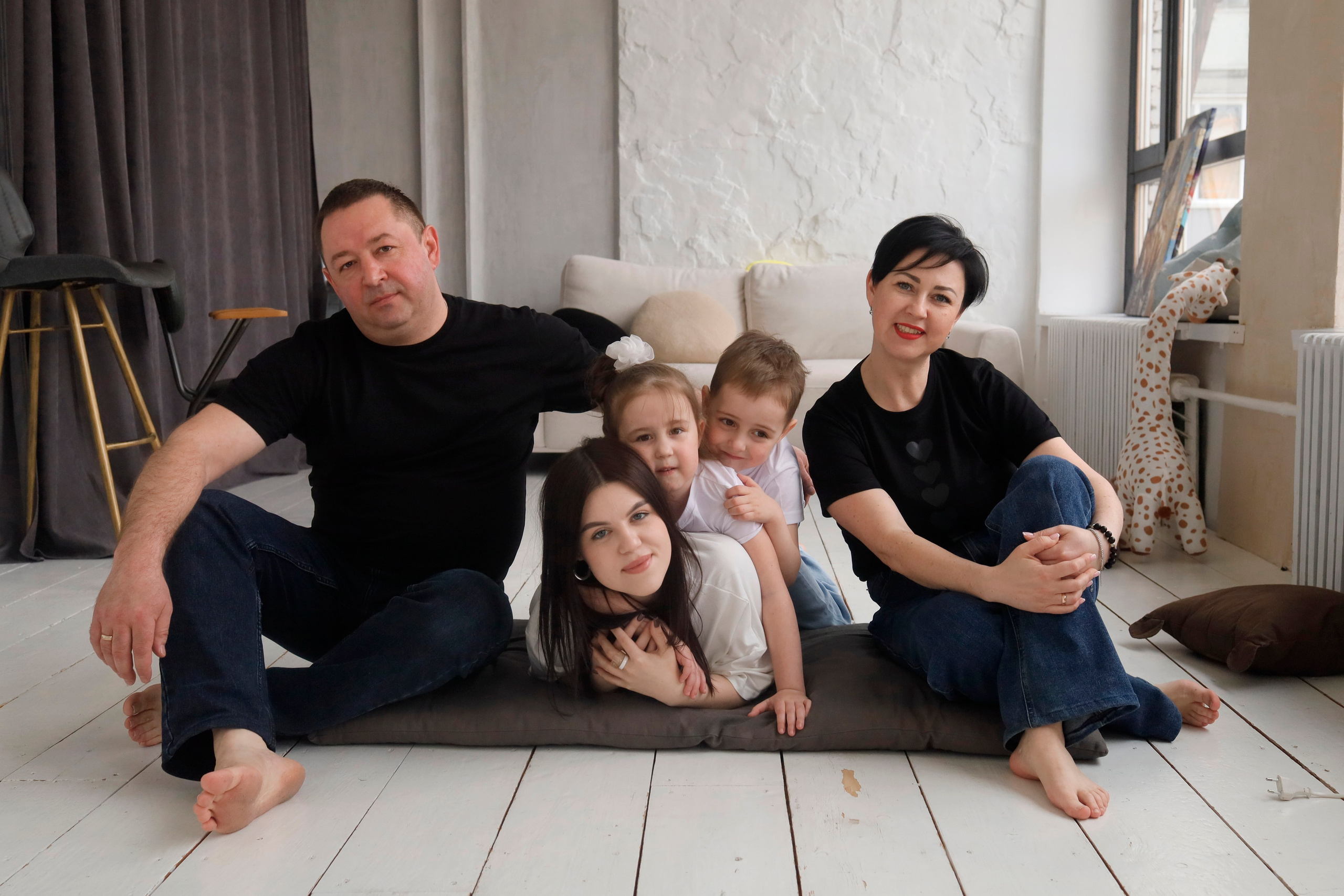 Семейные фотосессии в студии!. Семейный и детский фотограф Майя Гришина