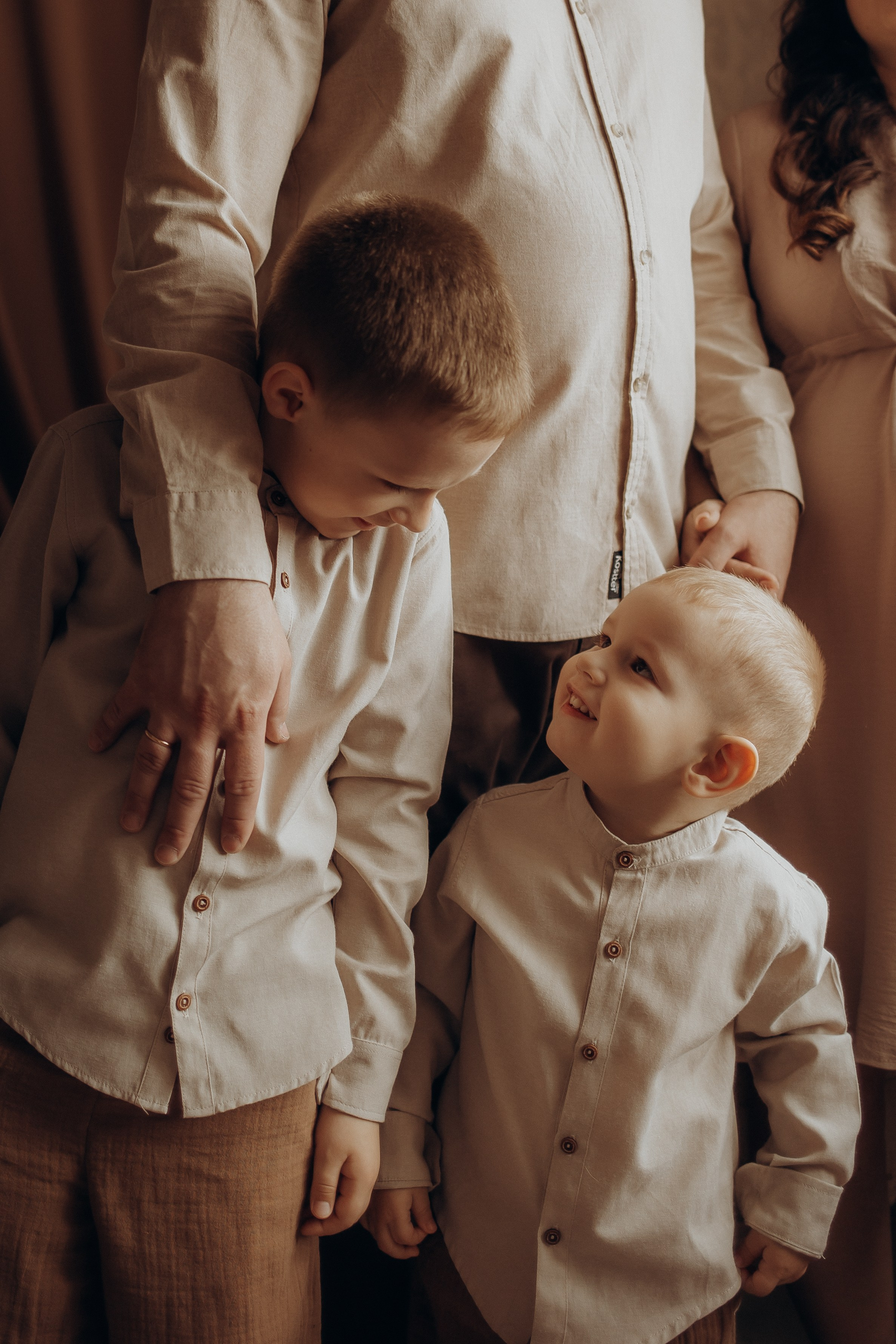 Материнство в студии FTH. Фотограф на первый годик, семейный и детский фотограф в Новосибирске