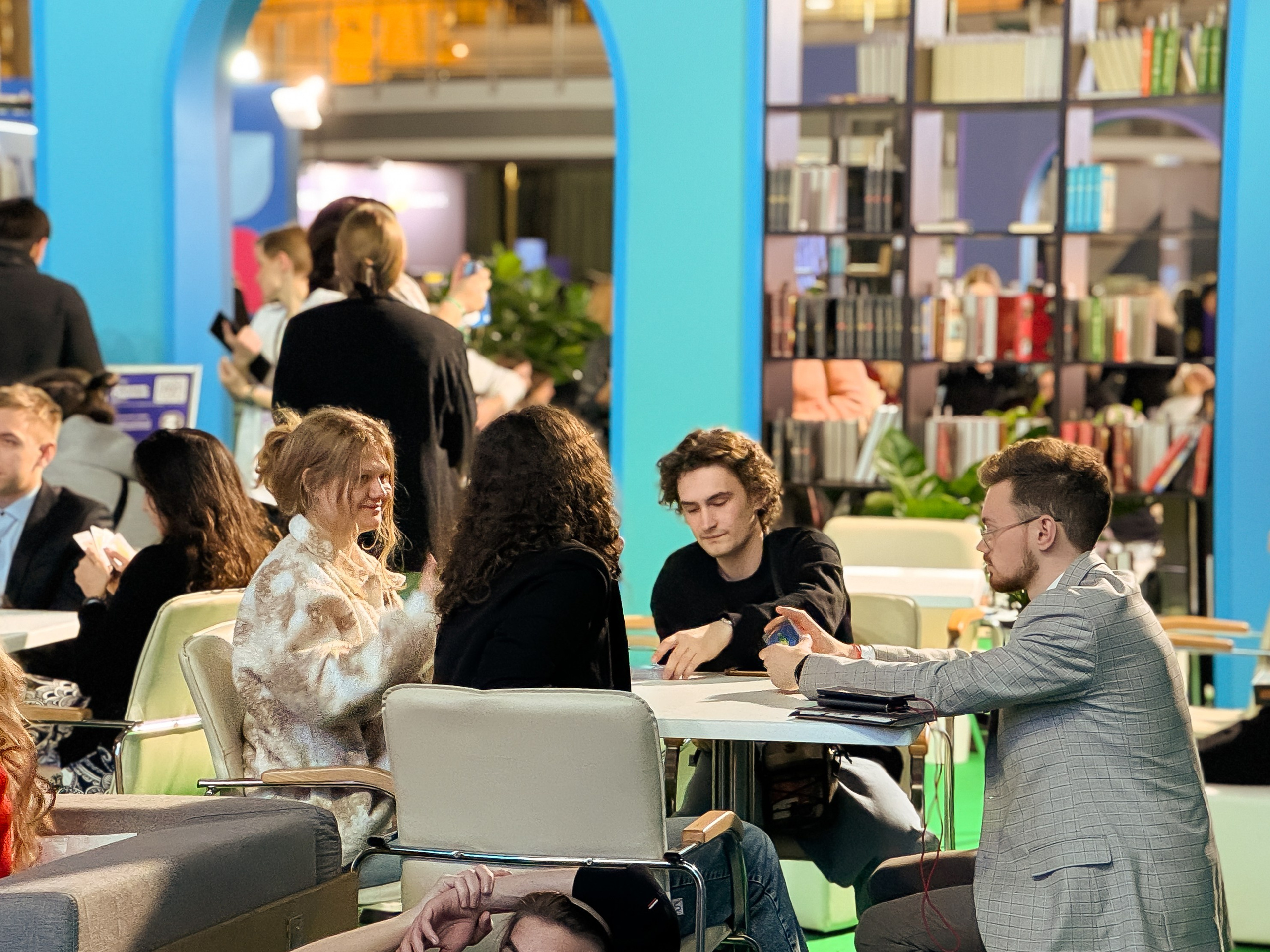 Мероприятие Знание (съемка на iphone). Главная