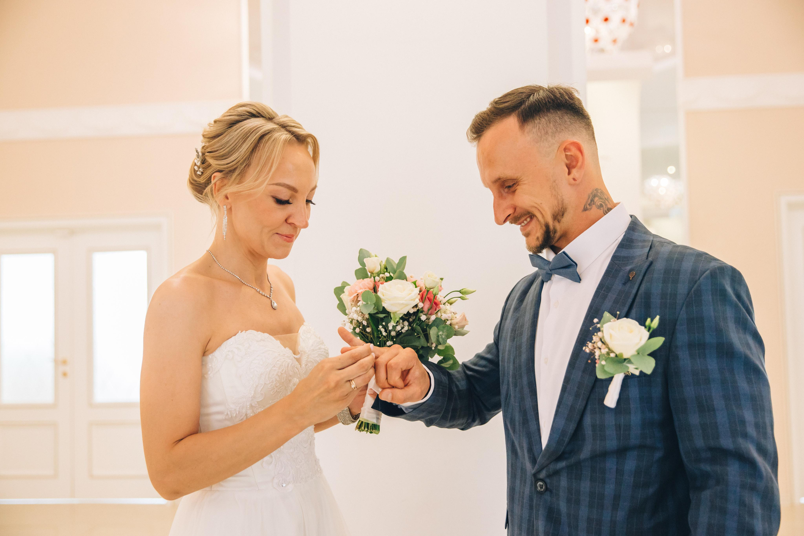 Свадебный фотограф, фотосессия в ЗАГСе. Свадебный фотограф, Екатерина Малова. Фотосессии. Съемка в Спб и ЛО