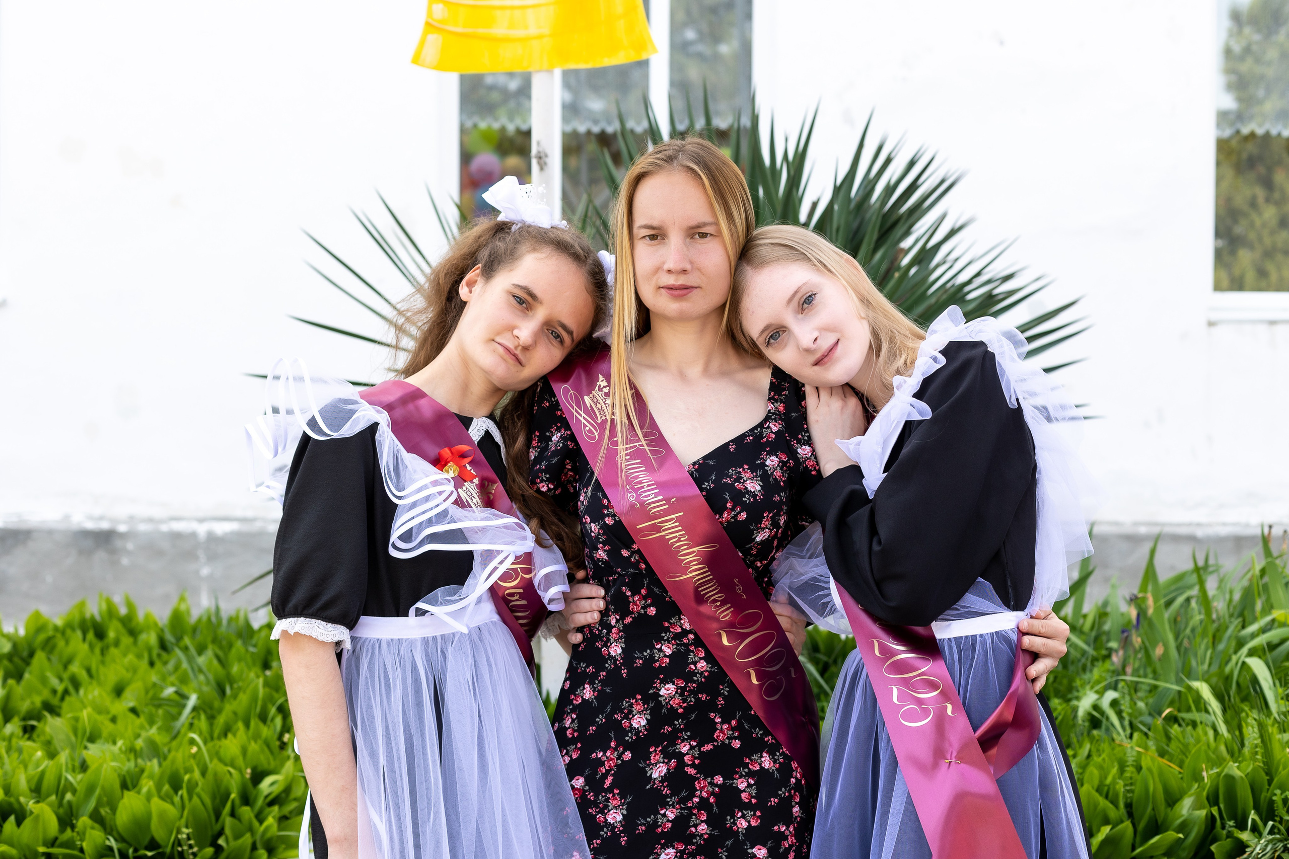 Последний звонок. Выпускные альбомы Майкоп, Краснодар Елена Золотарева