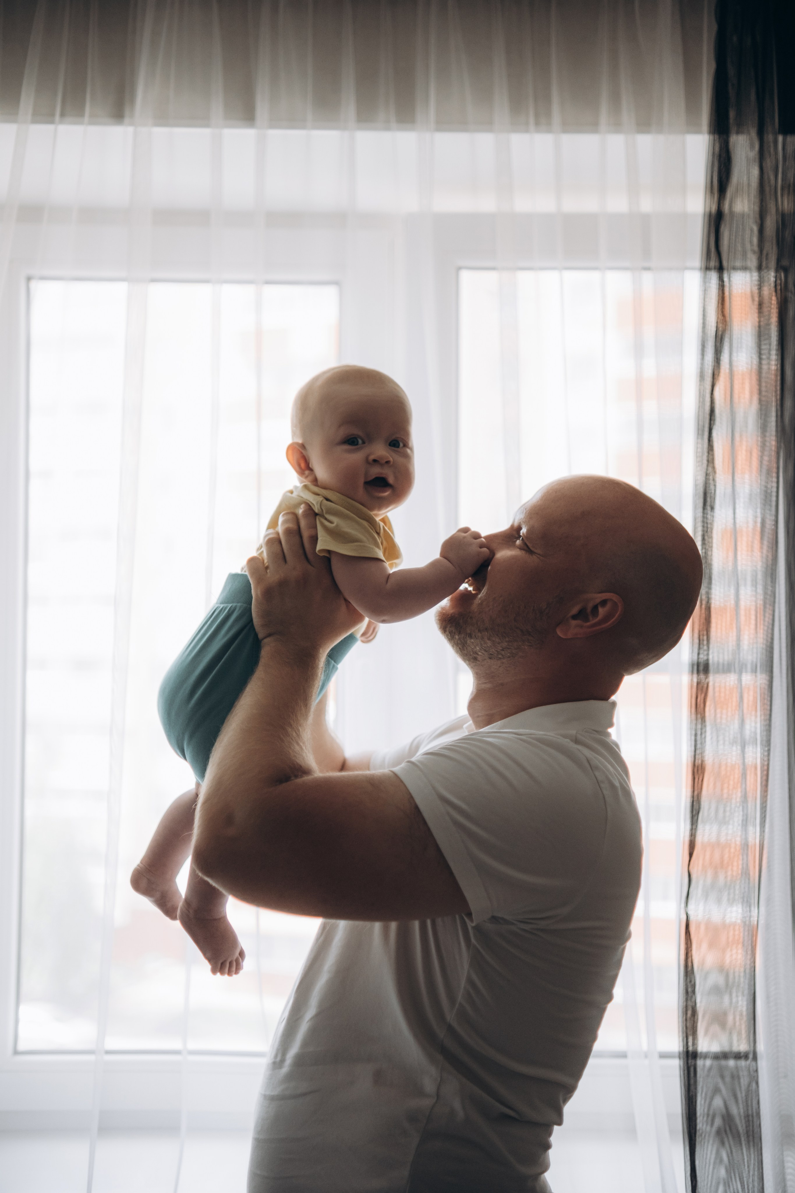Маленькая шалость. Фотограф в Тарусе Серпухове Москве Рина Дукежанова