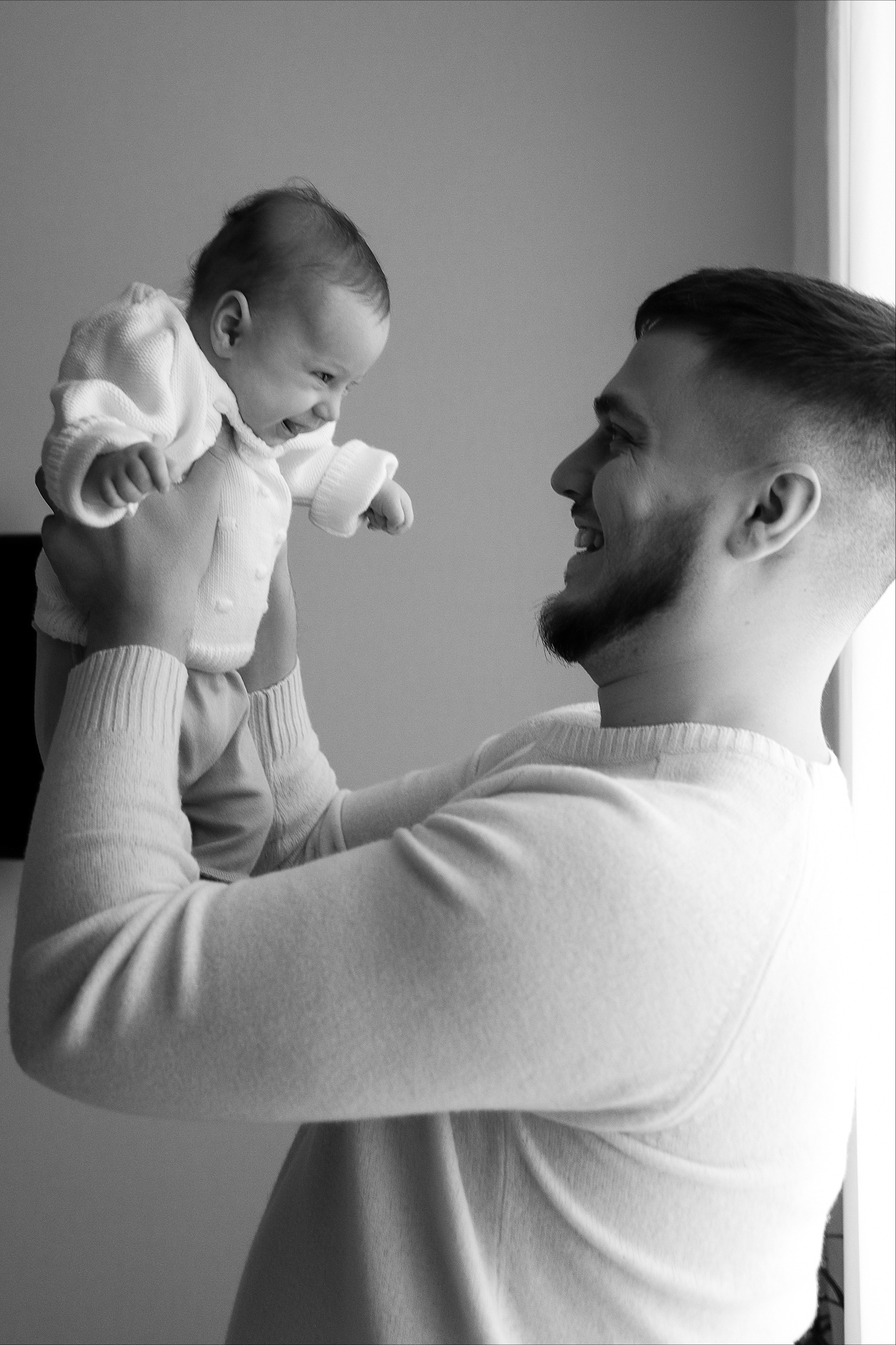 Домашняя семейная фотосессия в Москве, Домодедово, Видное, Бутово, Щербинка. Семейный фотограф Москва и Московская область. Семейная фотосессия на природе. Фотосессия детского праздника. Фотосессия юбилея. Фотосессия в день рождения. Фотограф на годик ребенку. Детский фотограф. Фоторепортаж семейного праздника. Детский фотограф Москва.