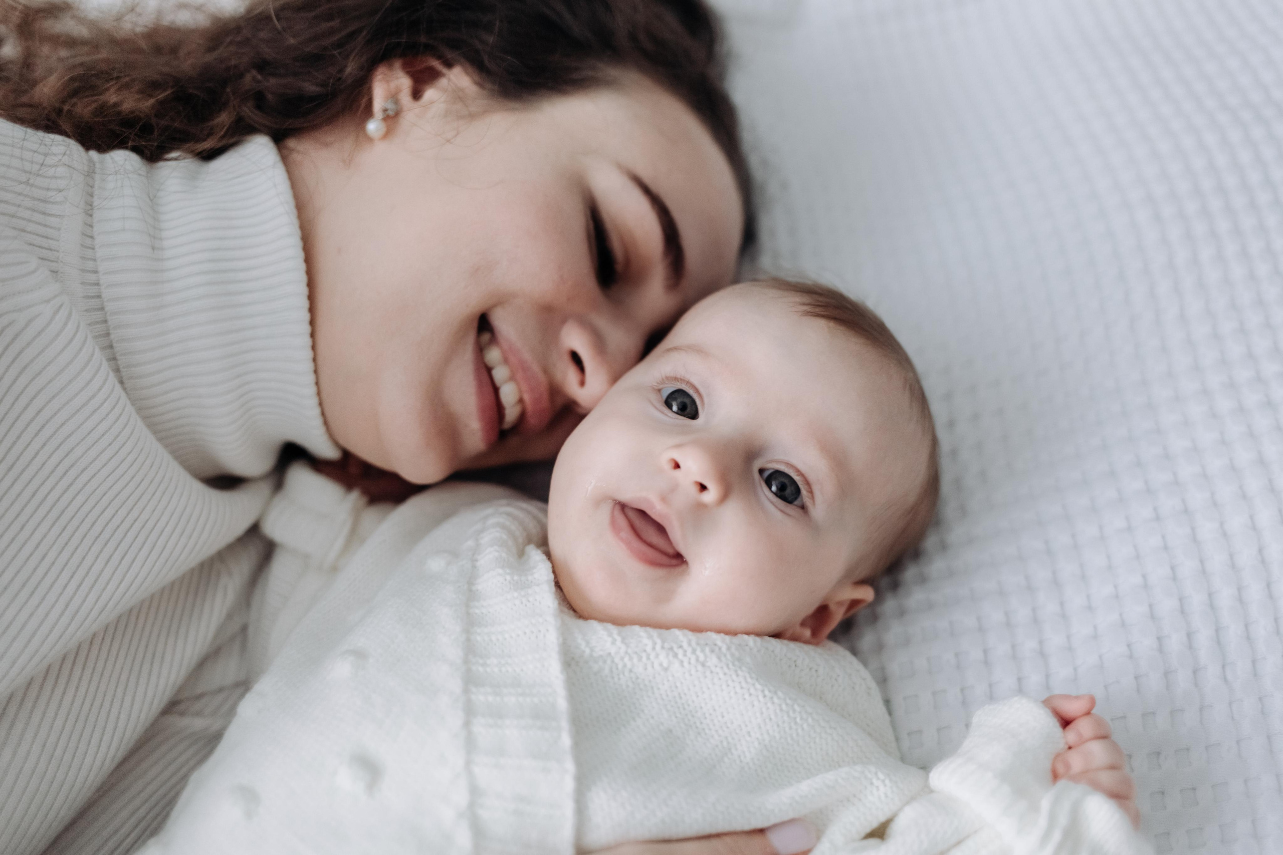 Домашняя семейная фотосессия в Москве, Домодедово, Видное, Бутово, Щербинка. Семейный фотограф Москва и Московская область. Семейная фотосессия на природе. Фотосессия детского праздника. Фотосессия юбилея. Фотосессия в день рождения. Фотограф на годик ребенку. Детский фотограф. Фоторепортаж семейного праздника. Детский фотограф Москва.