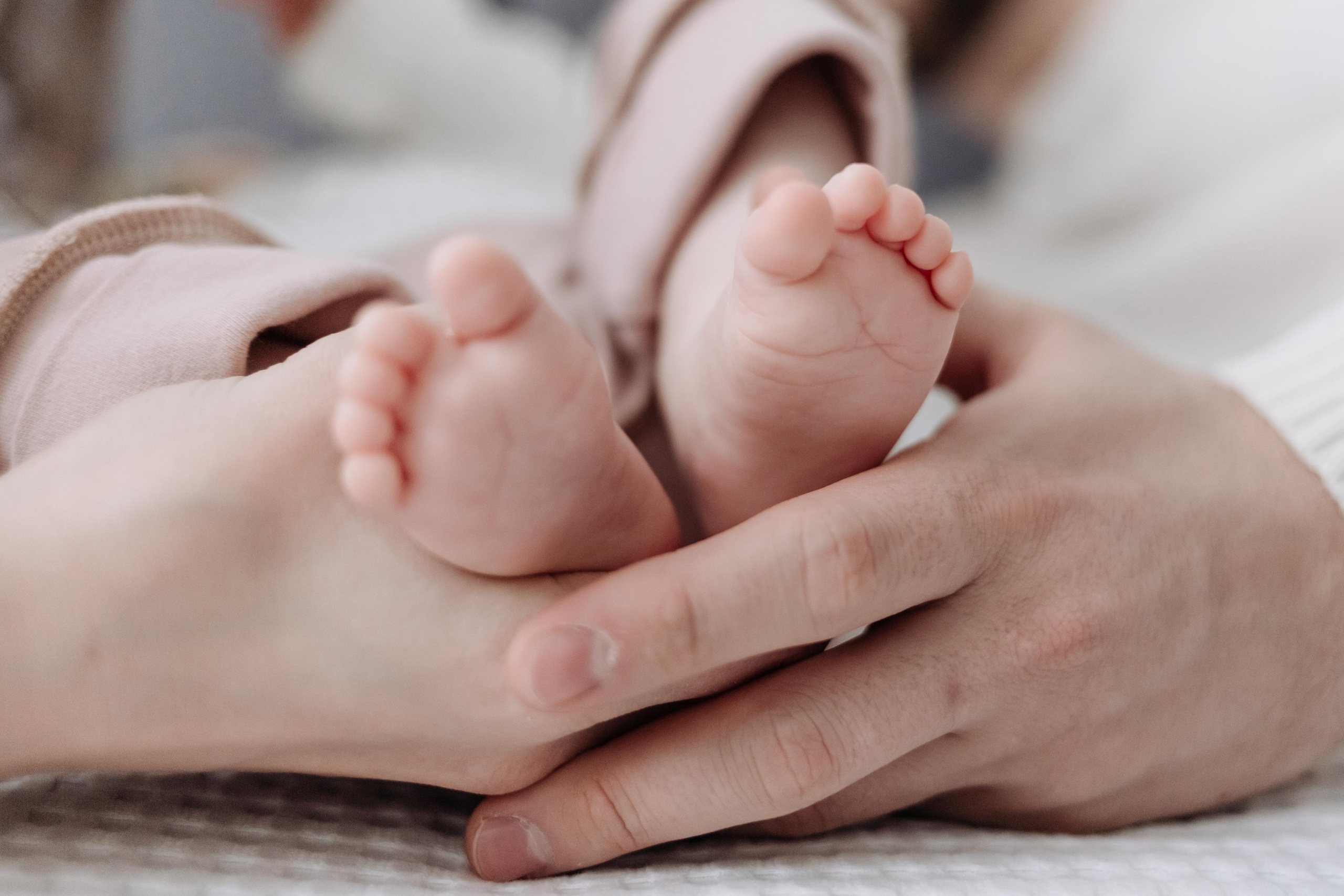 Домашняя семейная фотосессия в Москве, Домодедово, Видное, Бутово, Щербинка. Семейный фотограф Москва и Московская область. Семейная фотосессия на природе. Фотосессия детского праздника. Фотосессия юбилея. Фотосессия в день рождения. Фотограф на годик ребенку. Детский фотограф. Фоторепортаж семейного праздника. Детский фотограф Москва.