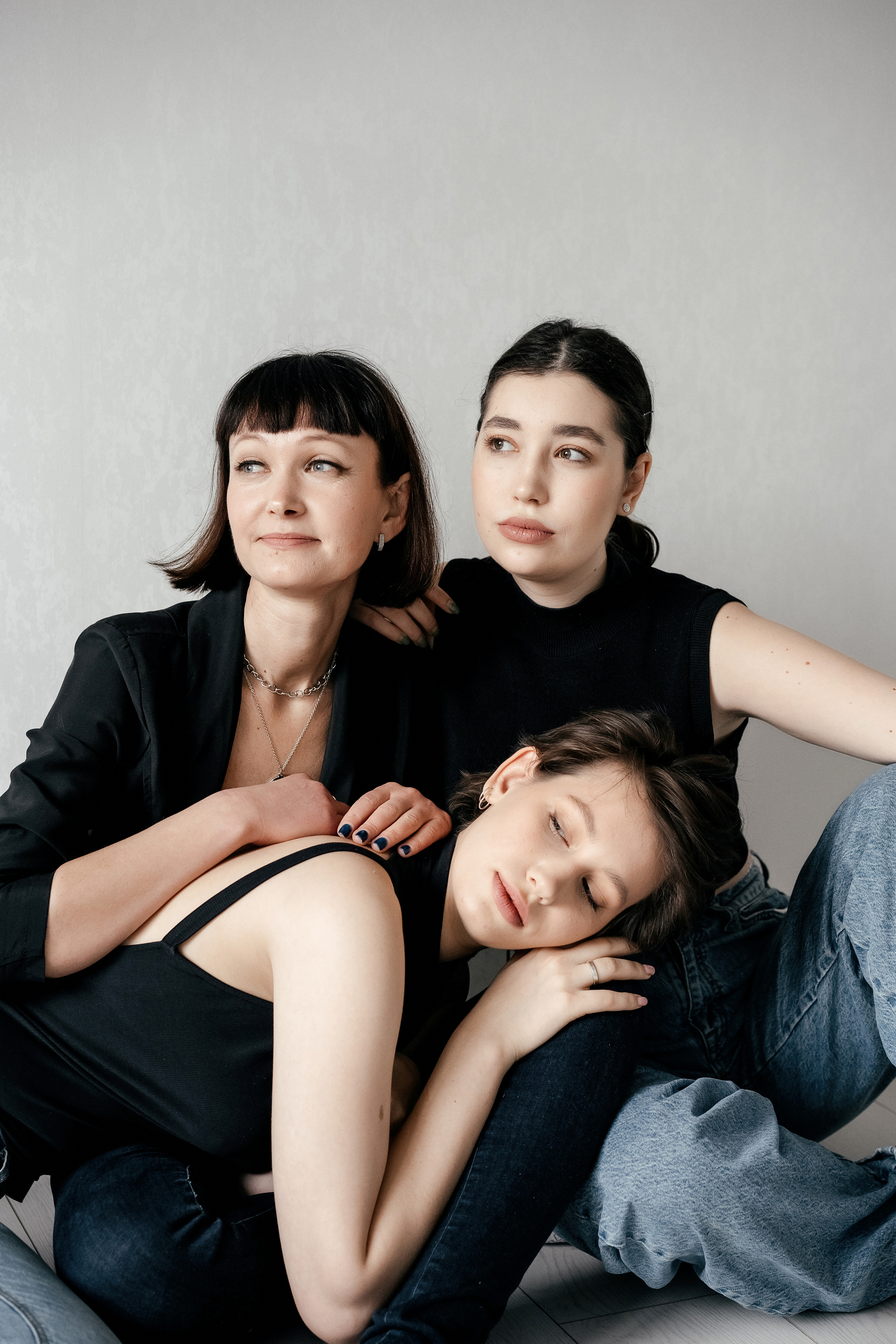 Домашняя семейная фотосессия в Москве, Домодедово, Видное, Бутово, Щербинка. Семейный фотограф Москва и Московская область. Семейная фотосессия на природе. Фотосессия детского праздника. Фотосессия юбилея. Фотосессия в день рождения. Фотограф на годик ребенку. Детский фотограф. Фоторепортаж семейного праздника. Детский фотограф Москва.