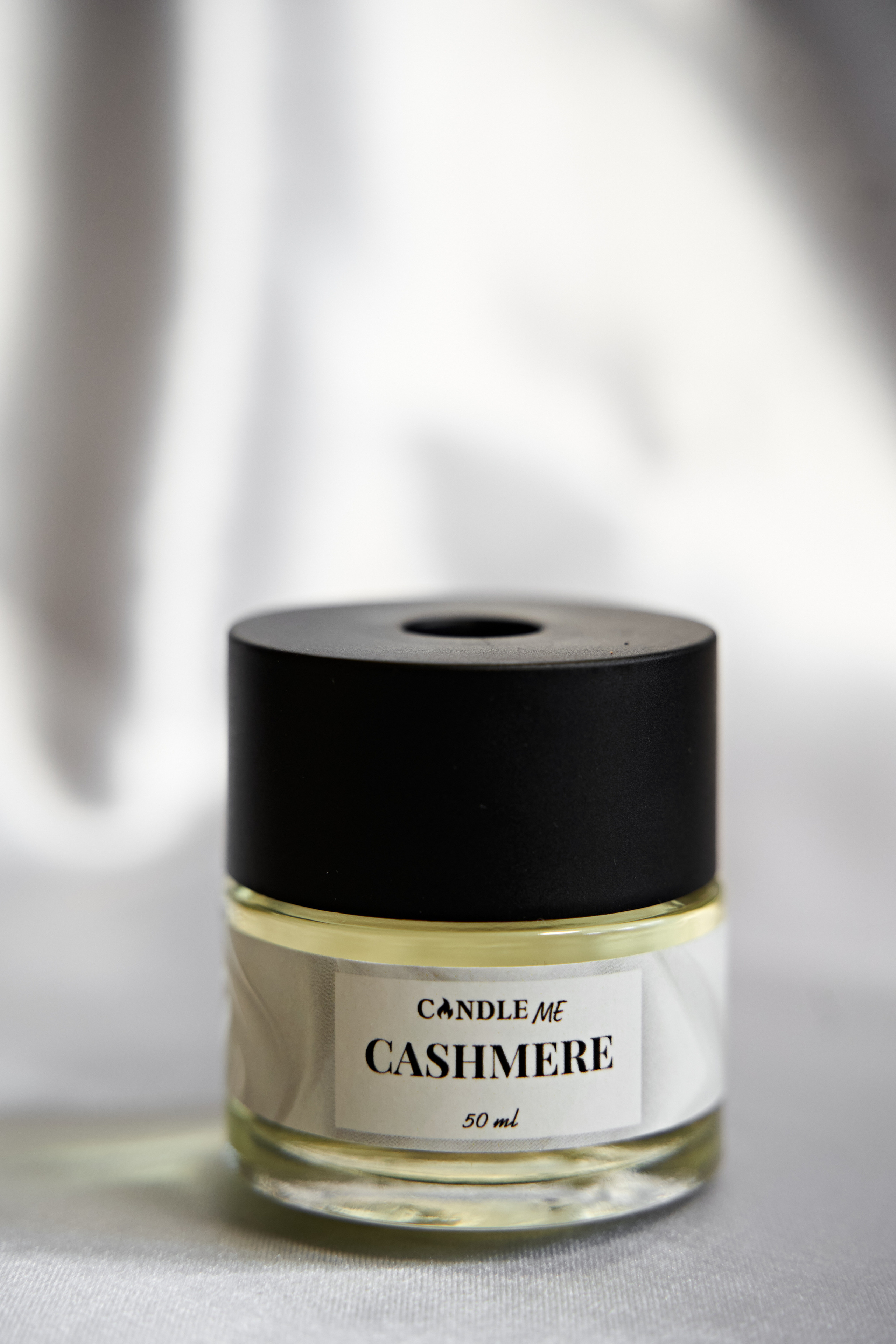 Предметная фотосессия. Предметный фотограф. Фотосессия косметики. Фотосессия свечей. Красивая предметная фотография. Визуал. Контент для интернет-магазина свечей, косметики и предметов интерьера.