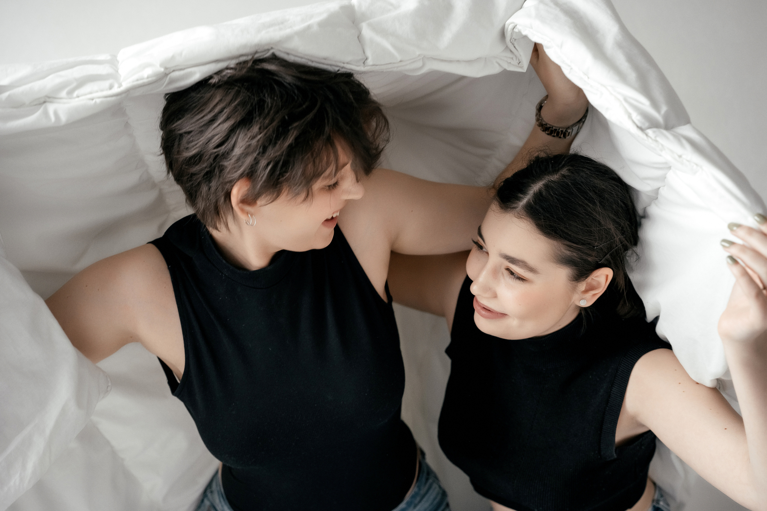 Домашняя семейная фотосессия в Москве, Домодедово, Видное, Бутово, Щербинка. Семейный фотограф Москва и Московская область. Семейная фотосессия на природе. Фотосессия детского праздника. Фотосессия юбилея. Фотосессия в день рождения. Фотограф на годик ребенку. Детский фотограф. Фоторепортаж семейного праздника. Детский фотограф Москва.