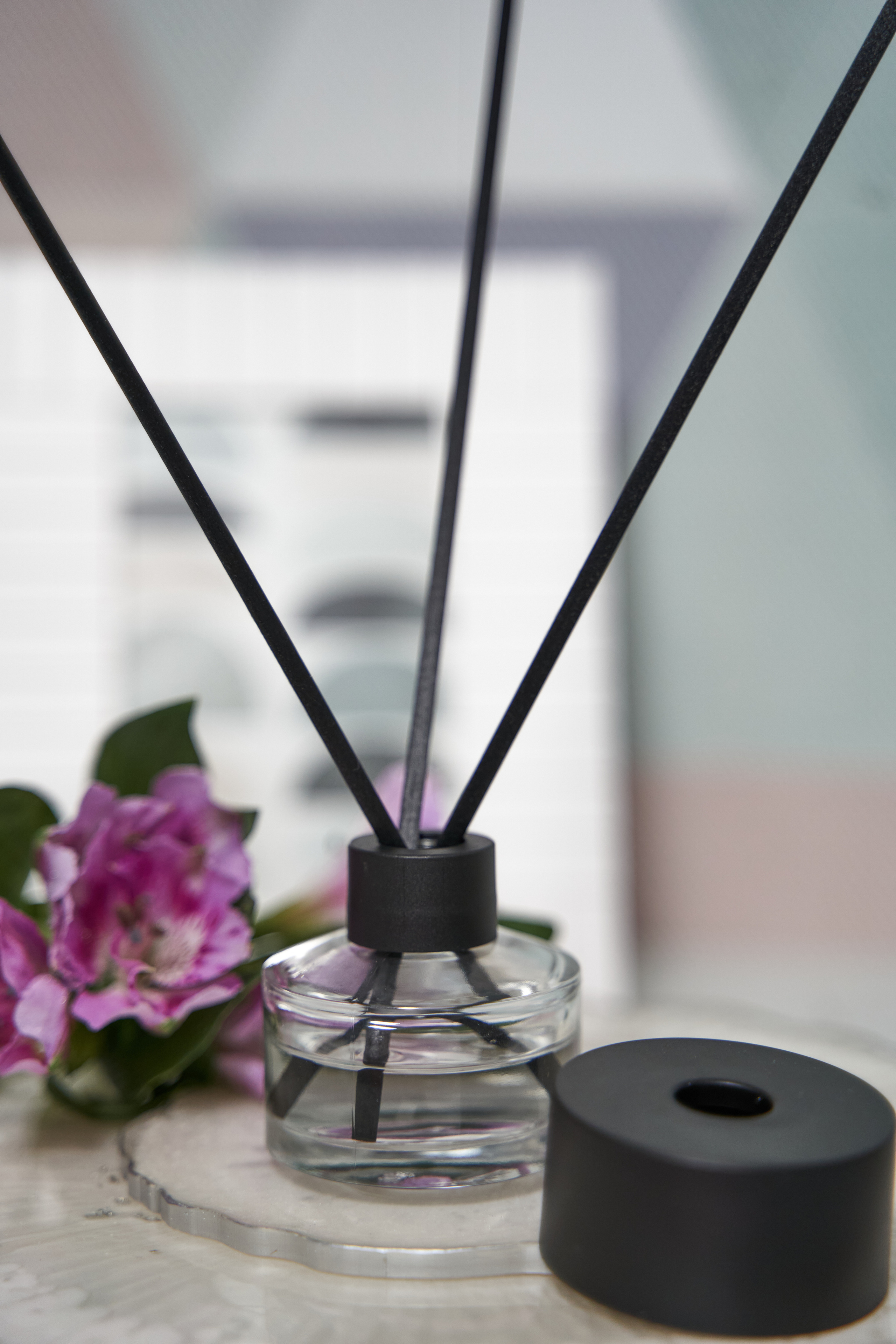 Предметная фотосессия. Предметный фотограф. Фотосессия косметики. Фотосессия свечей. Красивая предметная фотография. Визуал. Контент для интернет-магазина свечей, косметики и предметов интерьера.