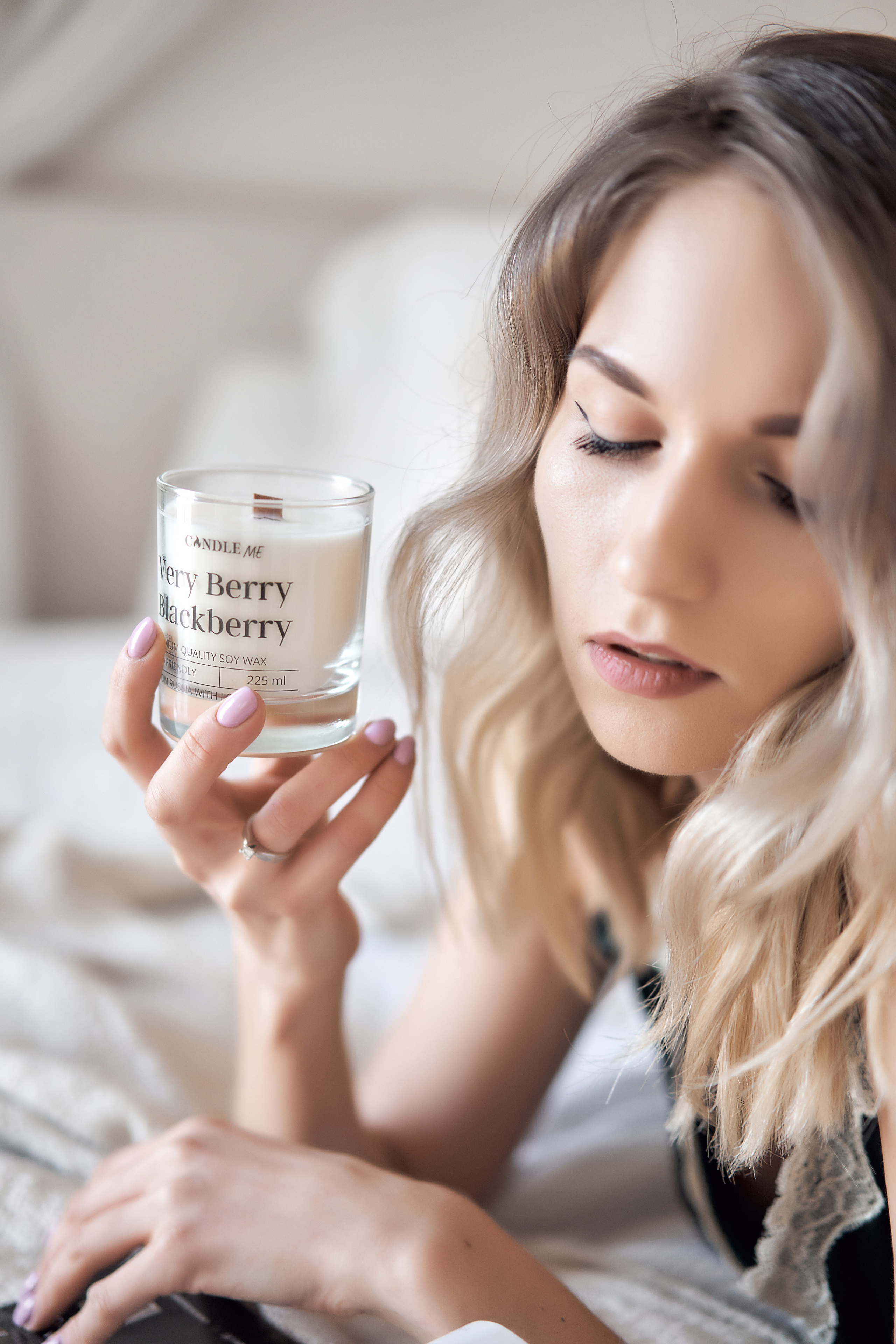 Предметная фотосессия. Предметный фотограф. Фотосессия косметики. Фотосессия свечей. Красивая предметная фотография. Визуал. Контент для интернет-магазина свечей, косметики и предметов интерьера.