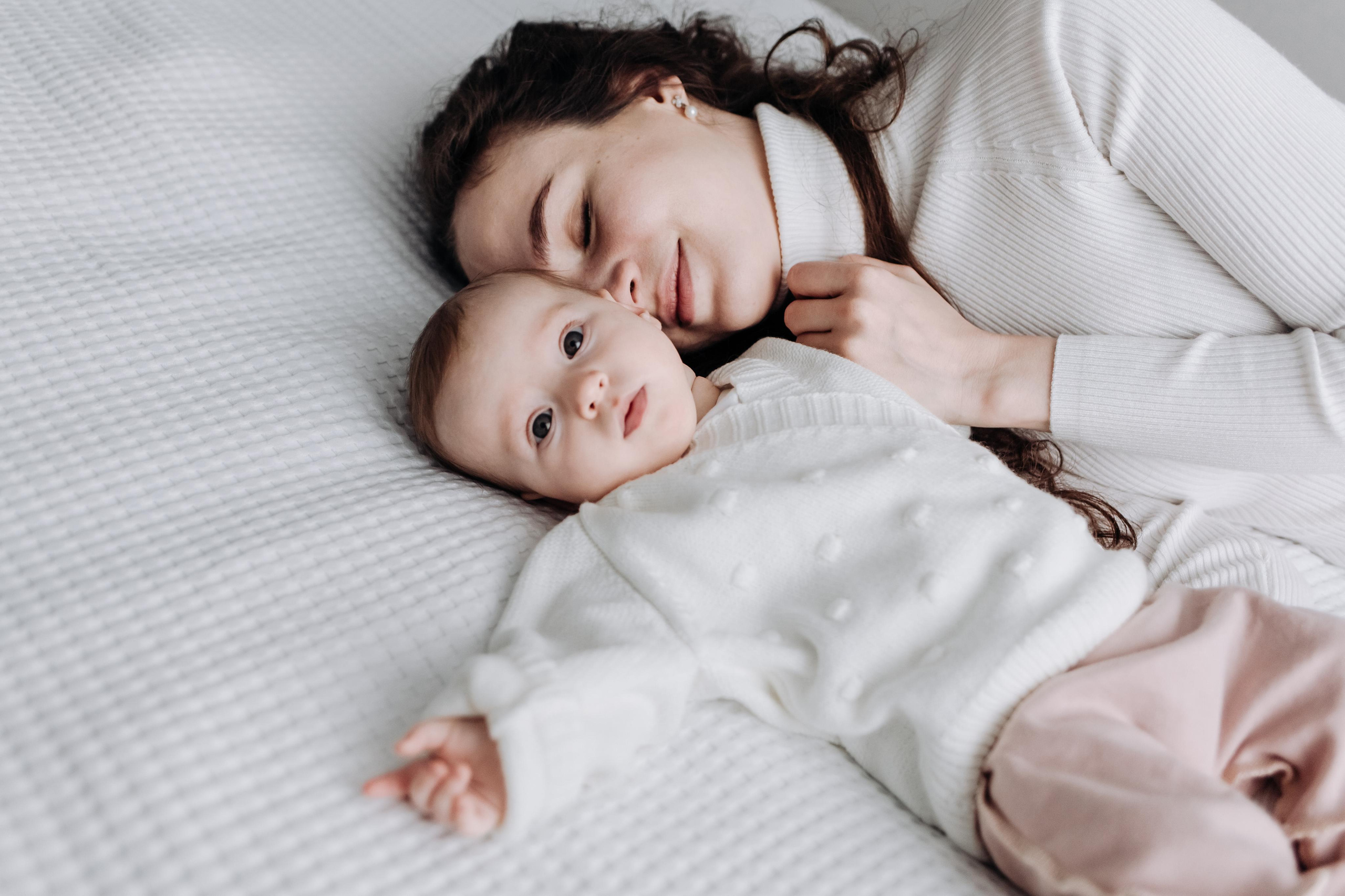 Домашняя семейная фотосессия в Москве, Домодедово, Видное, Бутово, Щербинка. Семейный фотограф Москва и Московская область. Семейная фотосессия на природе. Фотосессия детского праздника. Фотосессия юбилея. Фотосессия в день рождения. Фотограф на годик ребенку. Детский фотограф. Фоторепортаж семейного праздника. Детский фотограф Москва.