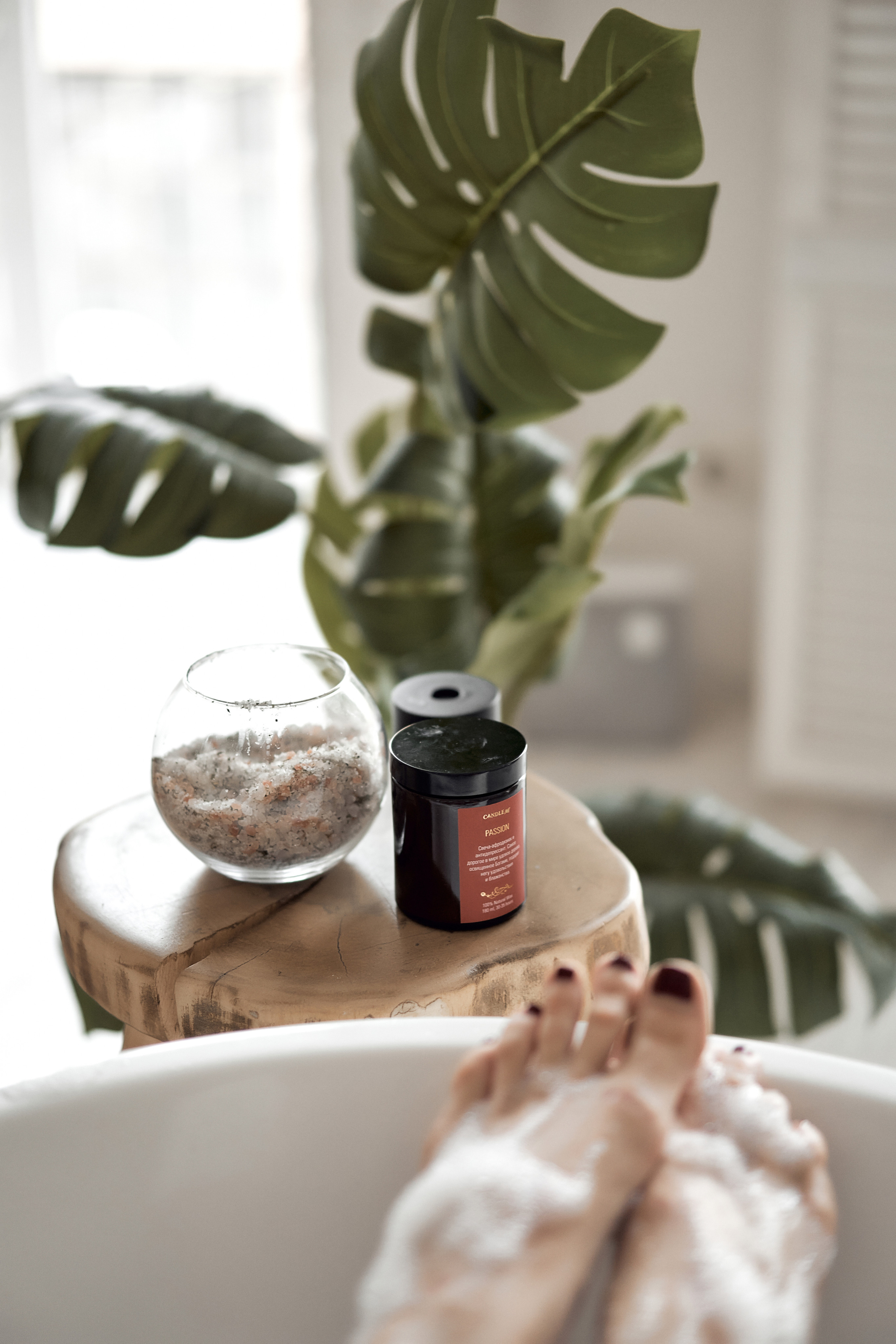 Предметная фотосессия. Предметный фотограф. Фотосессия косметики. Фотосессия свечей. Красивая предметная фотография. Визуал. Контент для интернет-магазина свечей, косметики и предметов интерьера.