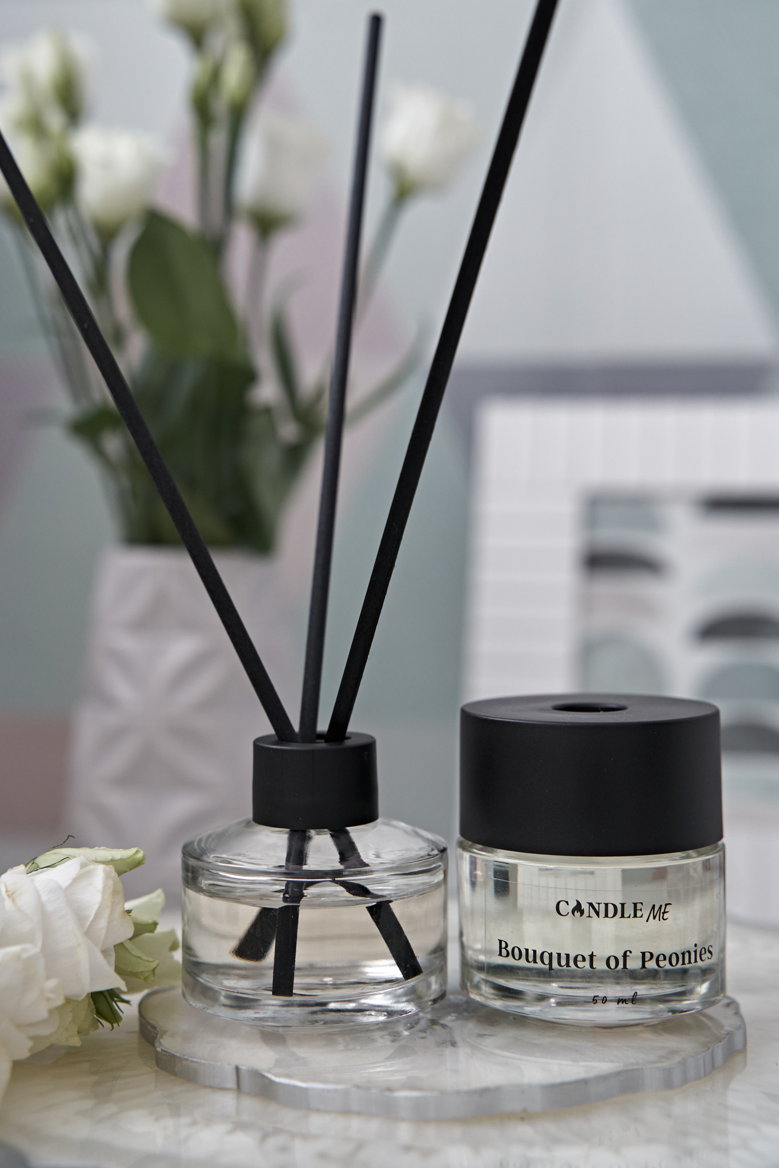 Предметная фотосессия. Предметный фотограф. Фотосессия косметики. Фотосессия свечей. Красивая предметная фотография. Визуал. Контент для интернет-магазина свечей, косметики и предметов интерьера.