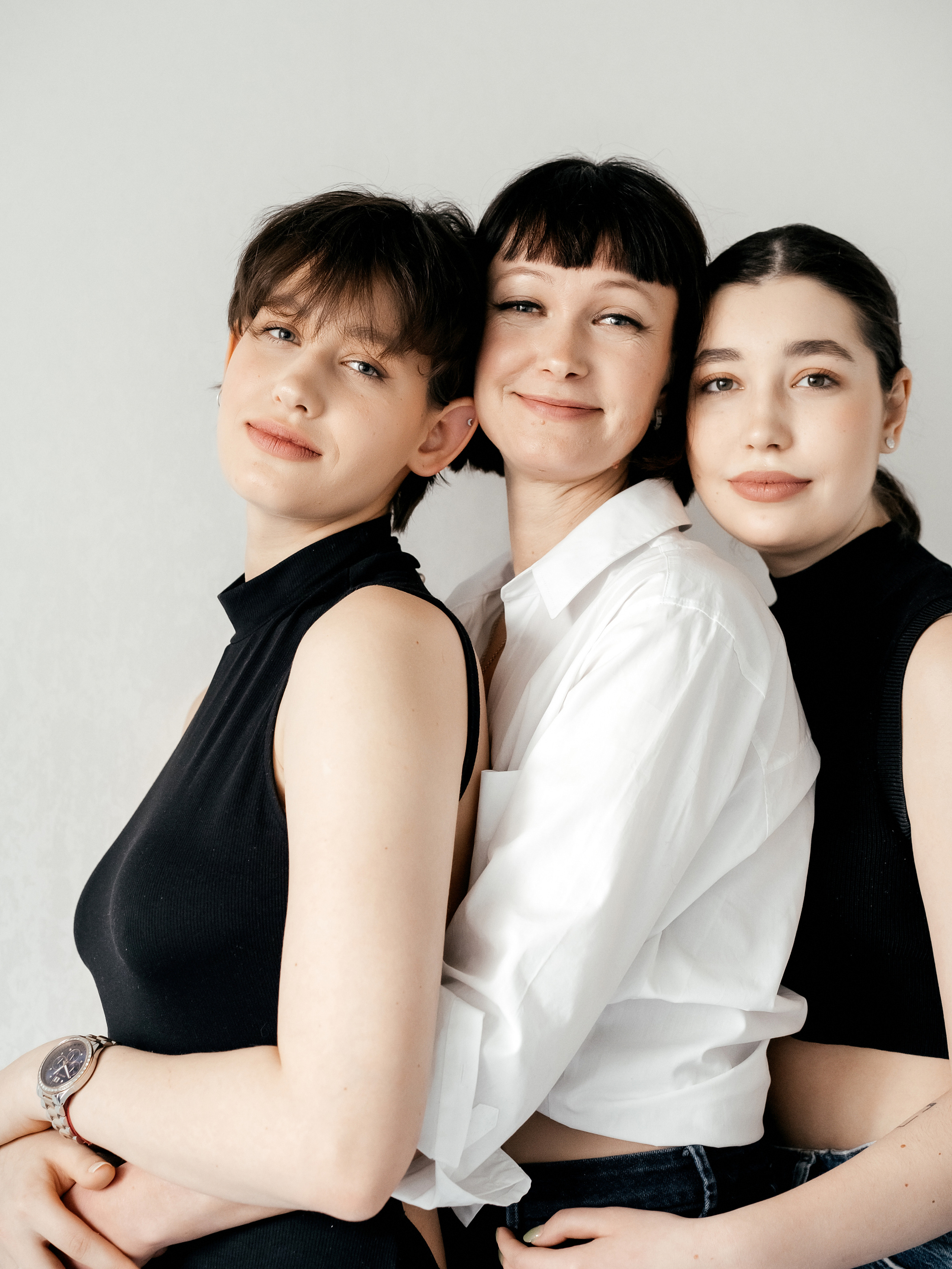 Домашняя семейная фотосессия в Москве, Домодедово, Видное, Бутово, Щербинка. Семейный фотограф Москва и Московская область. Семейная фотосессия на природе. Фотосессия детского праздника. Фотосессия юбилея. Фотосессия в день рождения. Фотограф на годик ребенку. Детский фотограф. Фоторепортаж семейного праздника. Детский фотограф Москва.