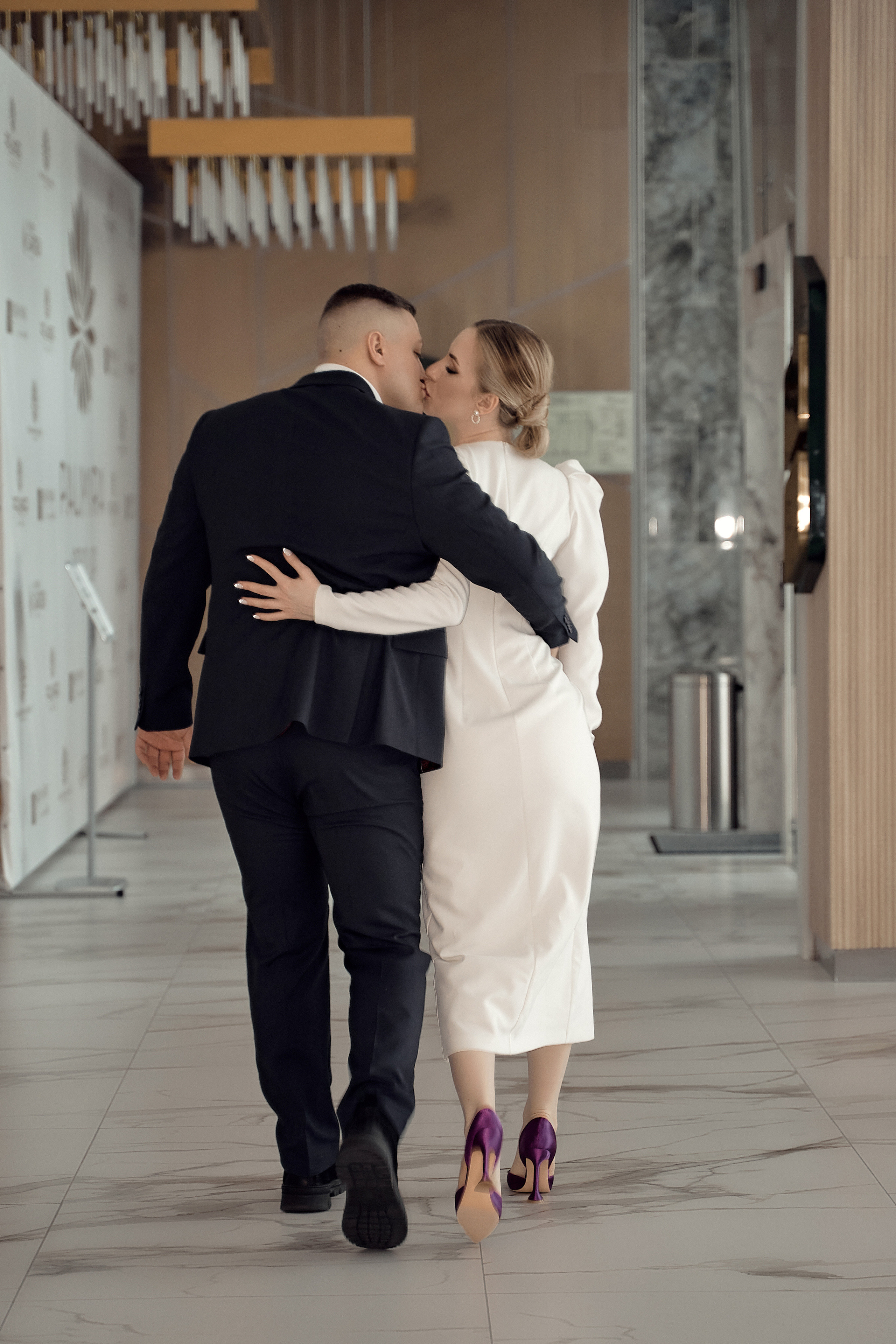 Свадебная фотосессия в отеле.Индивидуальный и семейный фотограф в Москве и городе Видное. Свадебный фотограф в Москве. Свадебный фотограф в Московской области. Свадебная фотосессия 2023. Заказать свадебную фотосессию. Фотограф недорого. Красивые свадебные фотографии. Душевный фотограф. Фотограф Видное. Фотограф Домодедово. Фотограф Бутово. Фотограф Москва. Фотограф Царицыно. Свадебная фотосессия в Царицыно. Семейная фотосессия. Контент-фотосессия в Москве. Контент-фотограф. Визуал для эксперта.  