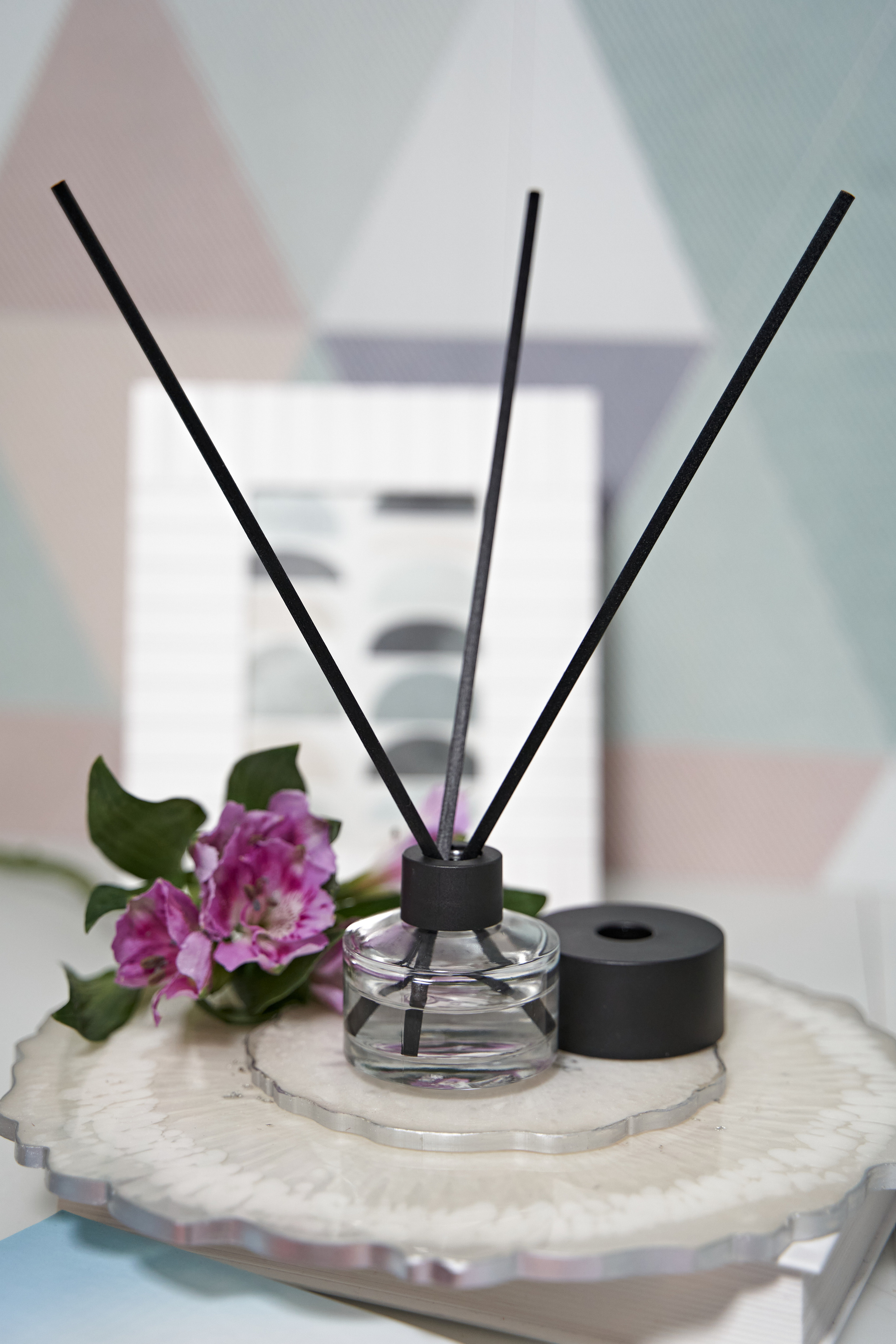 Предметная фотосессия. Предметный фотограф. Фотосессия косметики. Фотосессия свечей. Красивая предметная фотография. Визуал. Контент для интернет-магазина свечей, косметики и предметов интерьера.