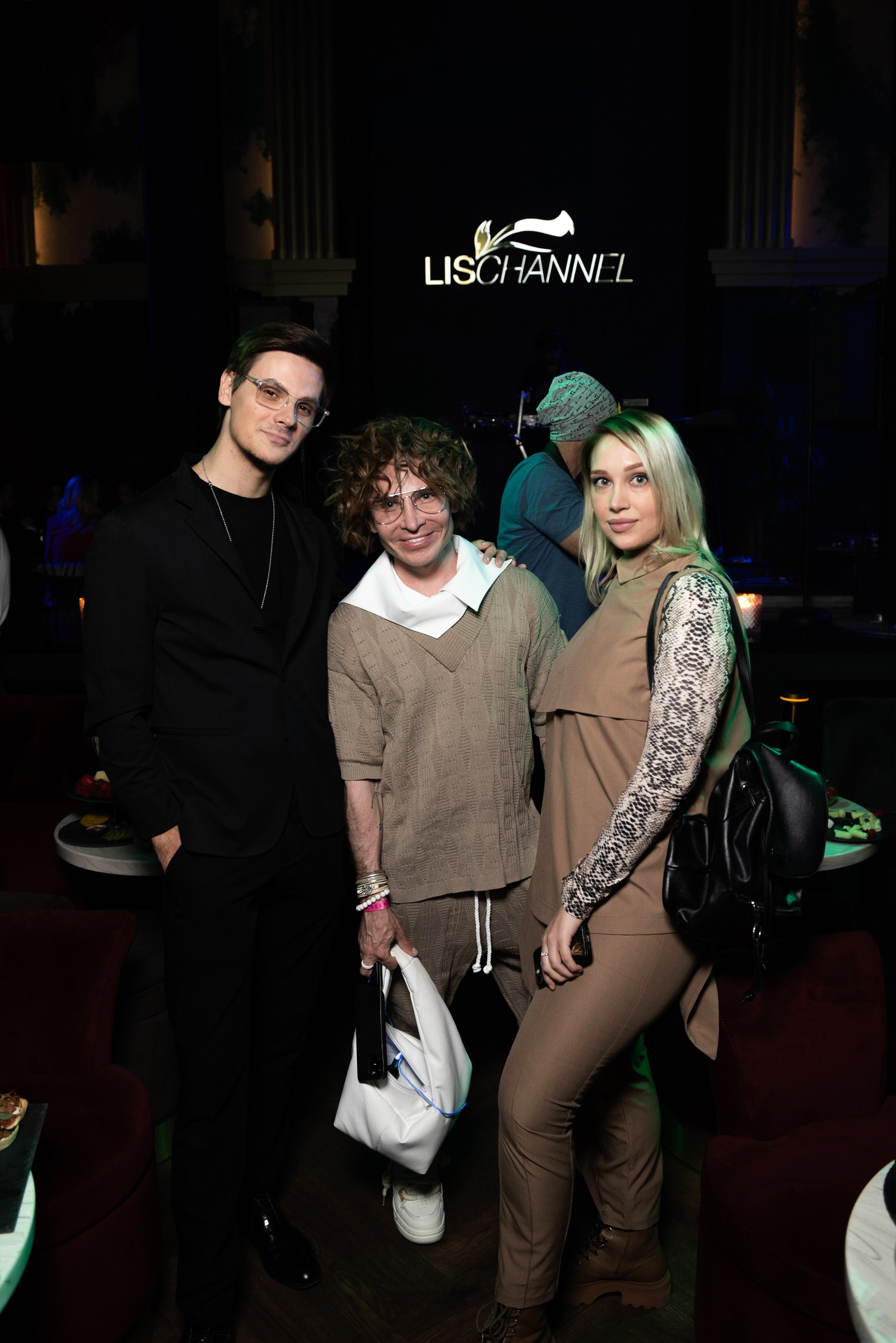 SCREEN PAPER MAGAZINE