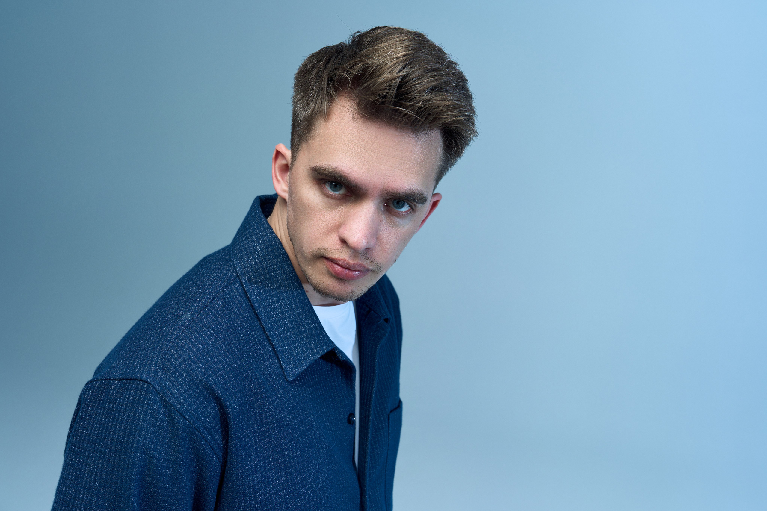 Студийная для бренда. Иван Упоров — фотограф, рилсмейкер чебоксары