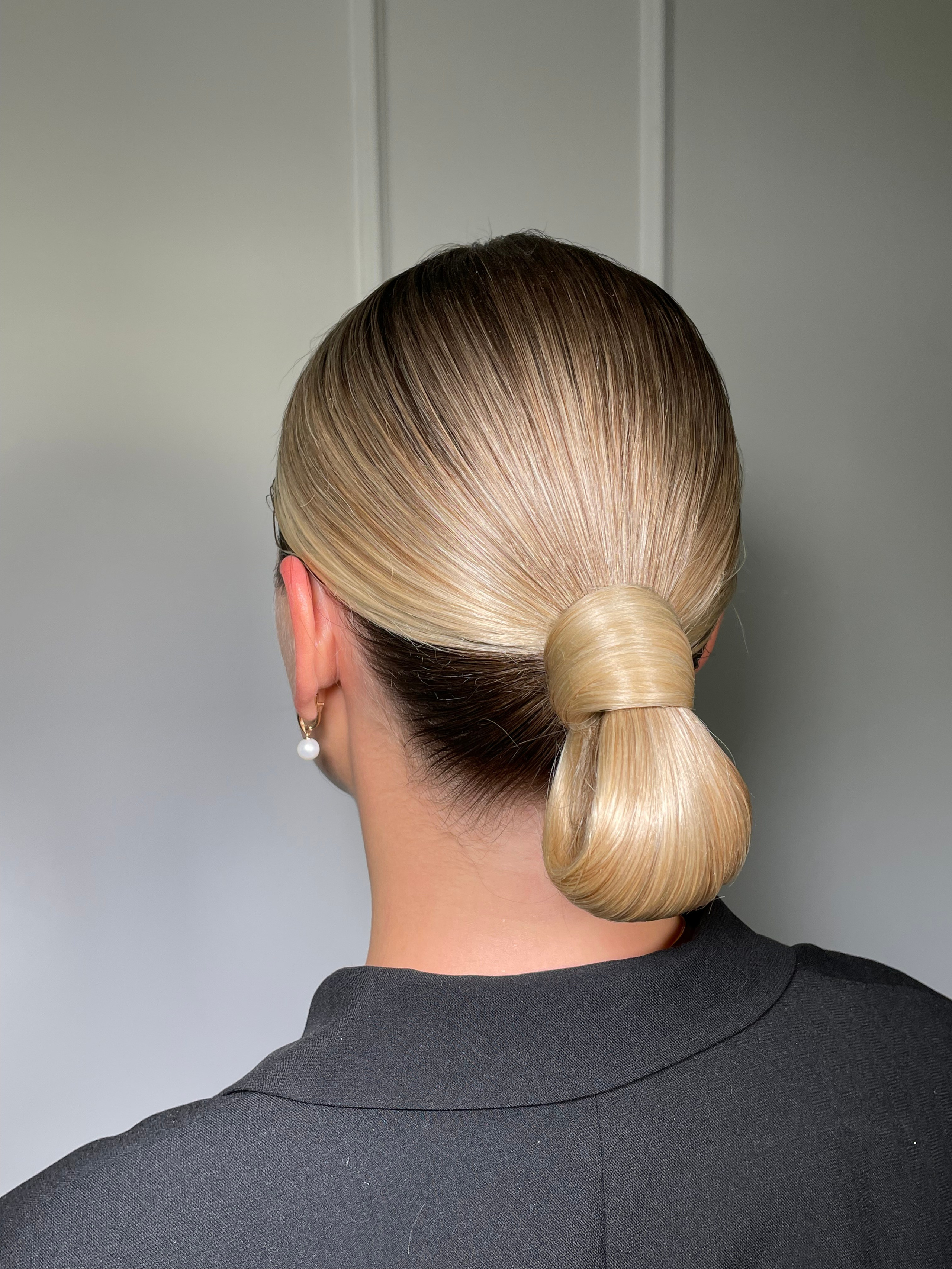 Прически. Свадебный визажист и стилист по прическам в Москве