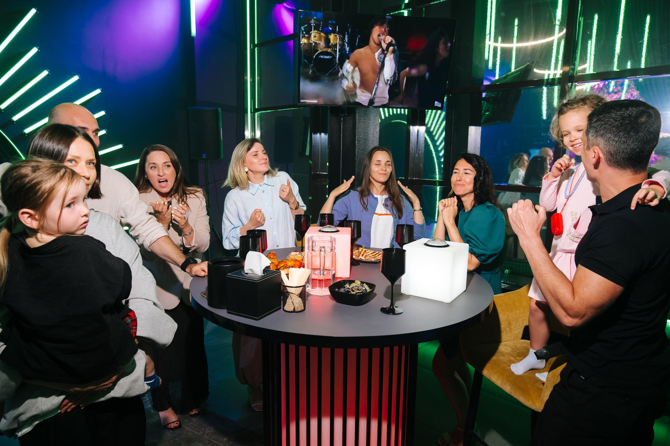 Хитомания. Фуд и предметный фотограф Виталий Морозов г. Москва