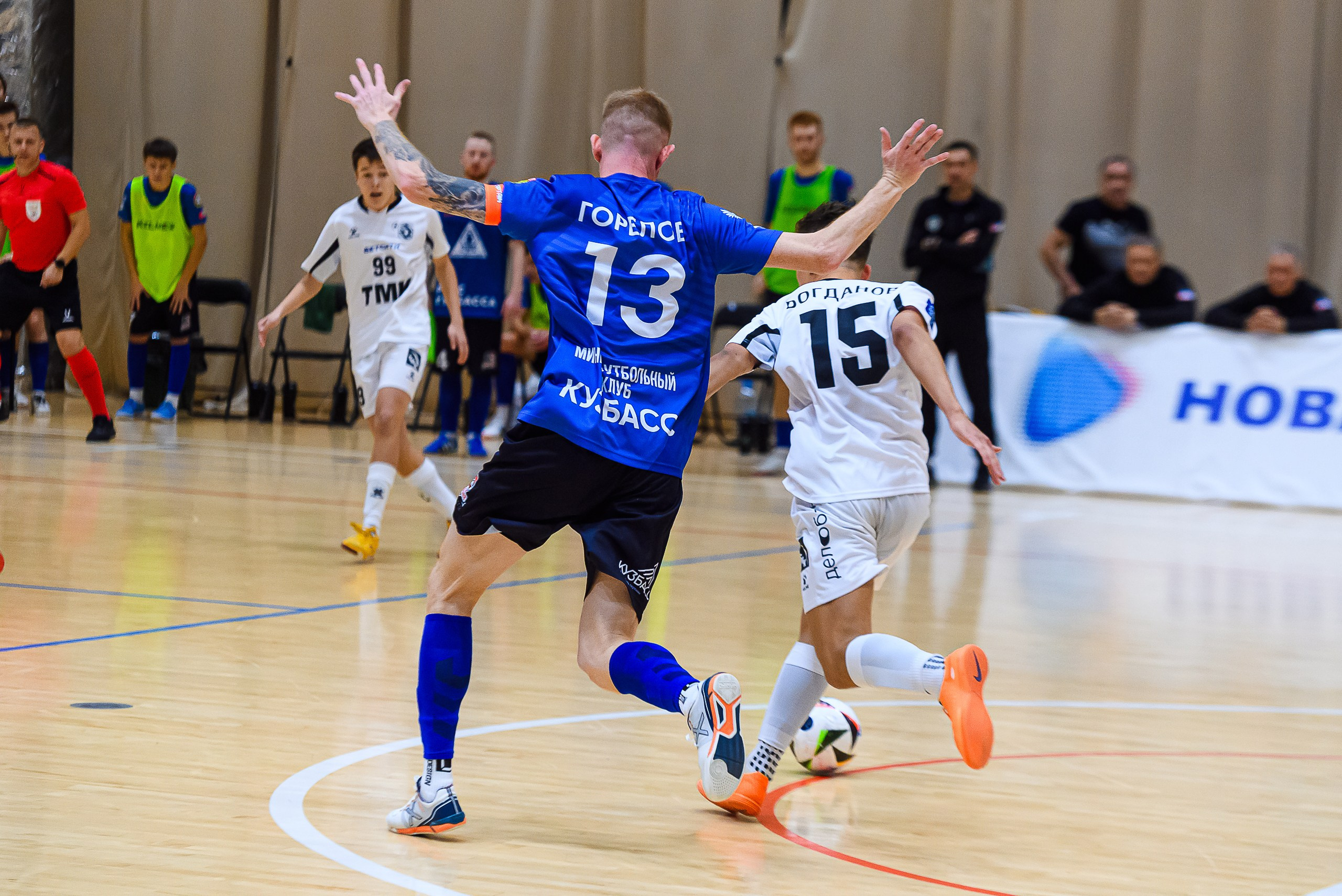 Высшая лига по футзалу — Сезон 2024-2025 — 2ой тур. Репортажный фотограф в Кемерово