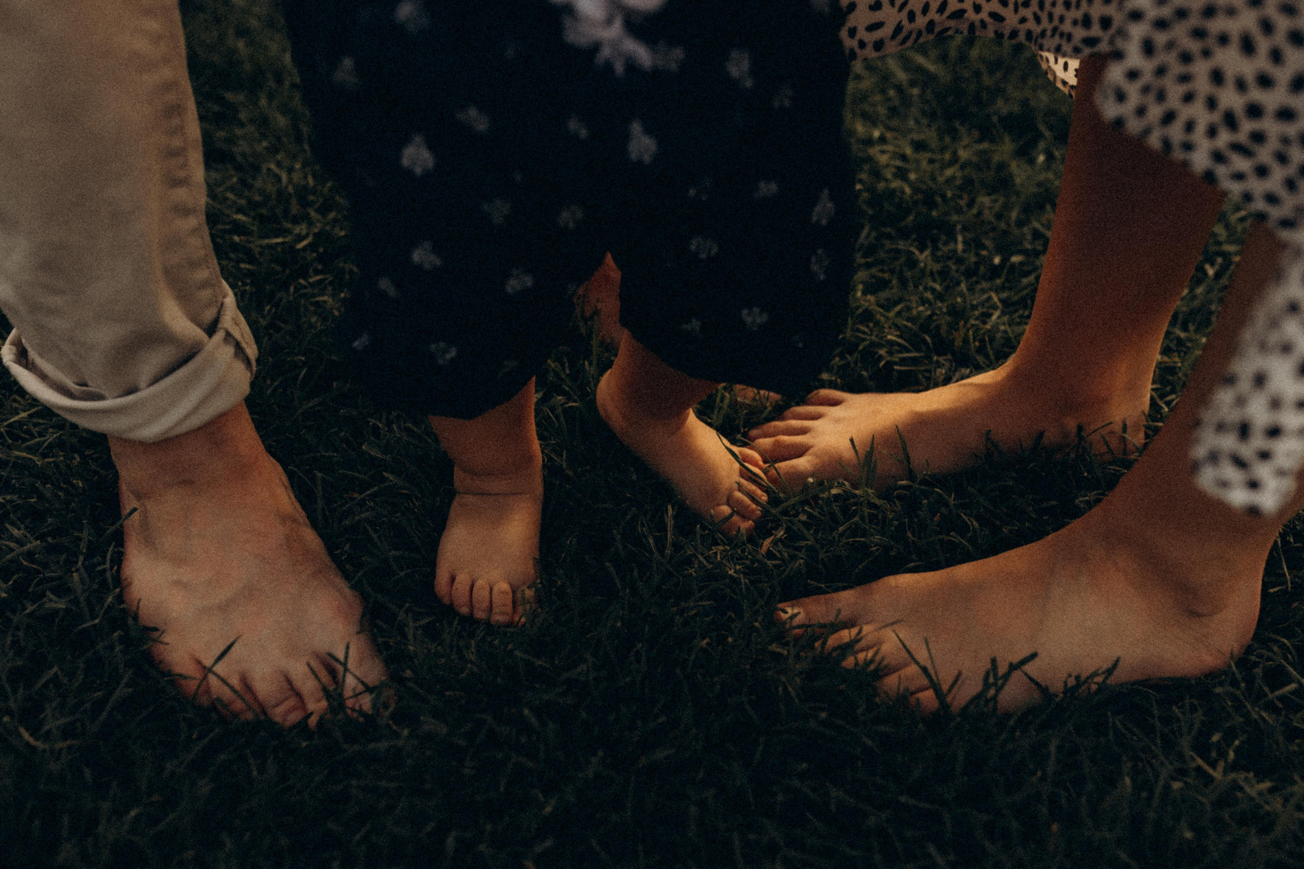 Босиком по траве