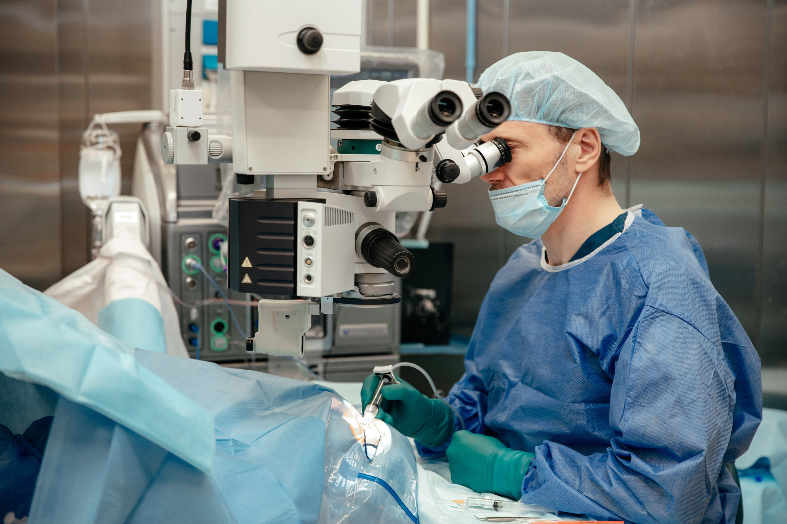 Фотосъемка в МНТК «микрохирургия глаза». Фотограф для бизнеса Константин Брусницын в Екатеринбурге