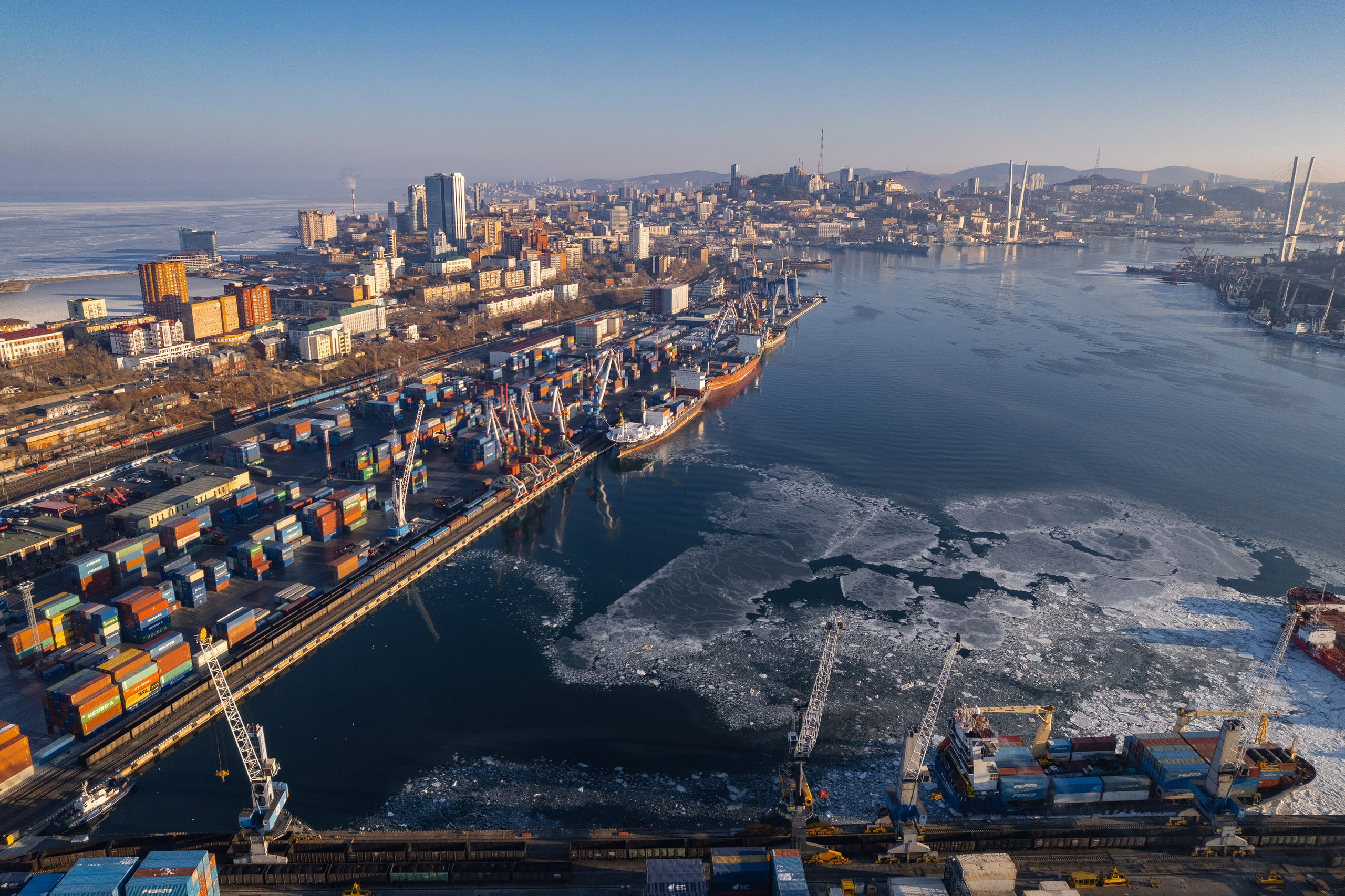 Зима в Приморье и Владивостоке. Фотограф во Владивостоке Антон Блохин