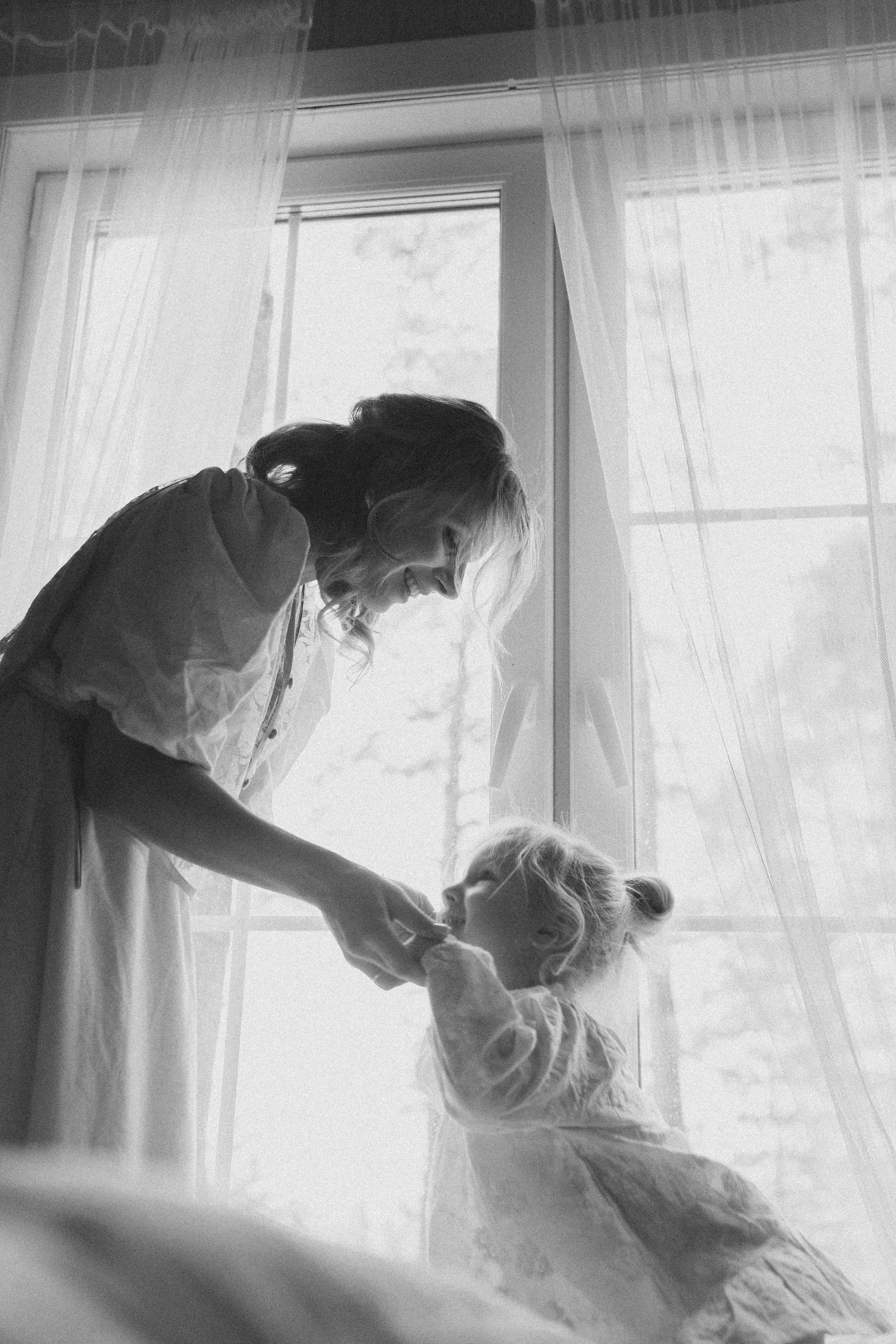 Лея и Ксения в фотодаче Ландыши. Семейный и детский фотограф в Сергиев Посаде, Хотьково Якимчук Любовь