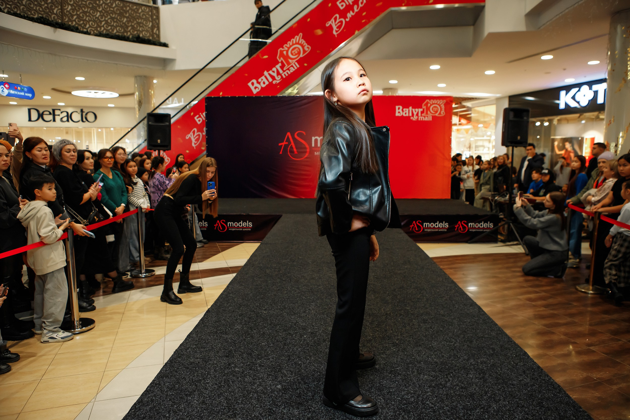 Fashion Show модельной школы AS Models. Кипятком Павлодар