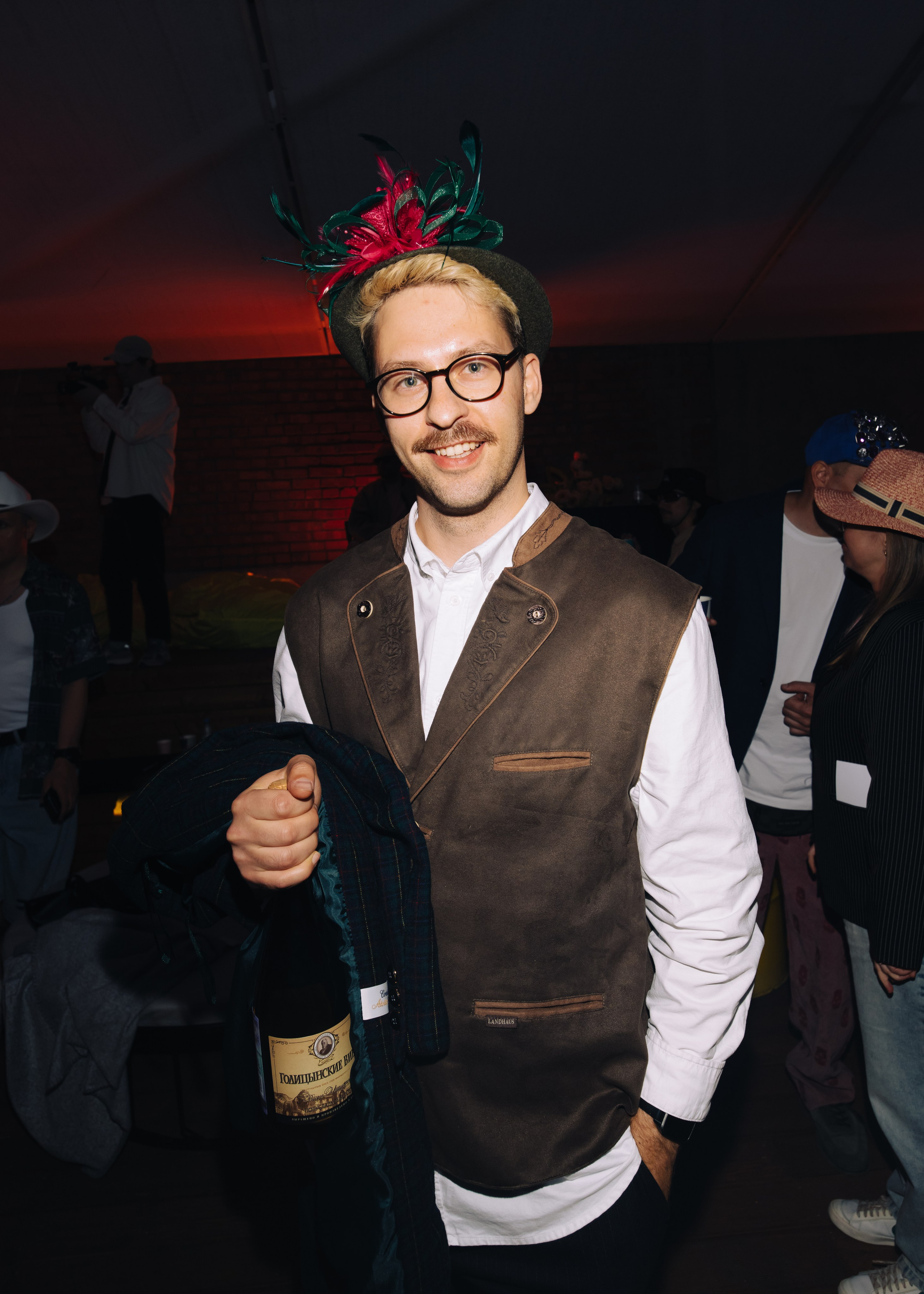 @sladkayavataagency. Свадебный и репортажный фотограф в Москве Владимир Сергеев | Naysaikolo