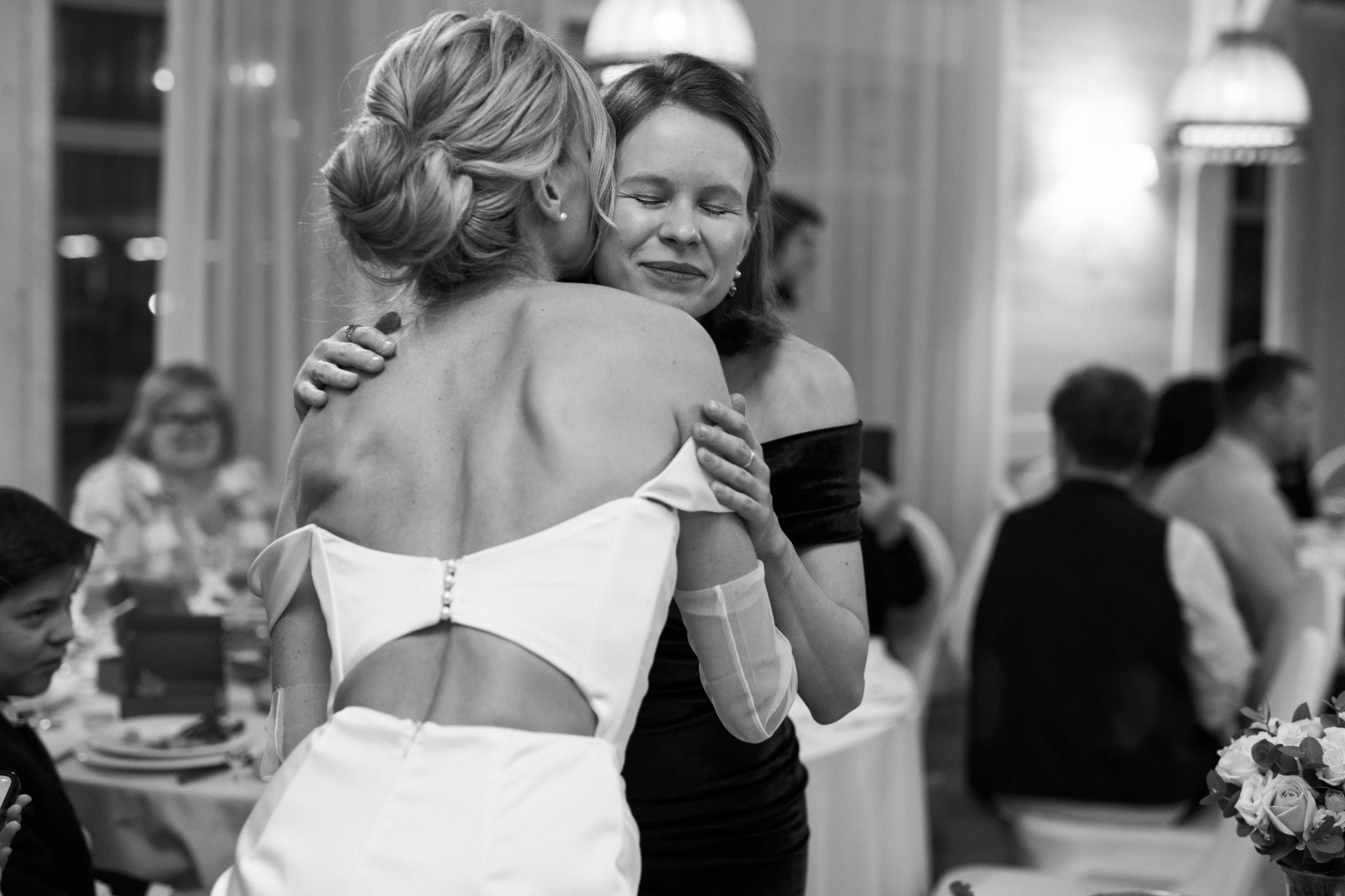 Олег и Ирина. Wedding moments| Свадебные фотографии с настоящими эмоциями