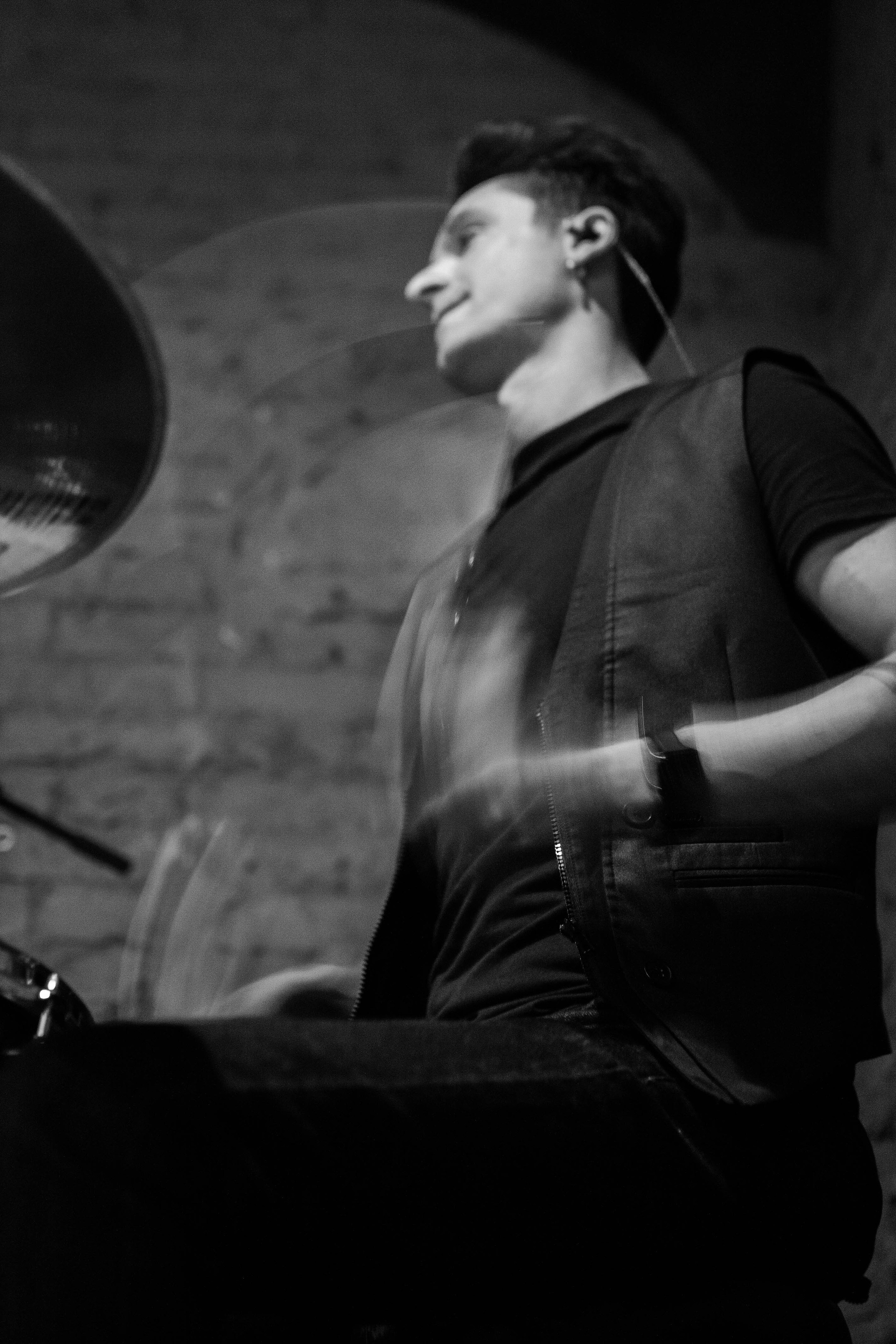 Саша Алмазова и Non Cadenza. Фотограф для музыкантов, фотограф на концерт, концертный фотограф, съемка концерта, бэкстейдж фотограф