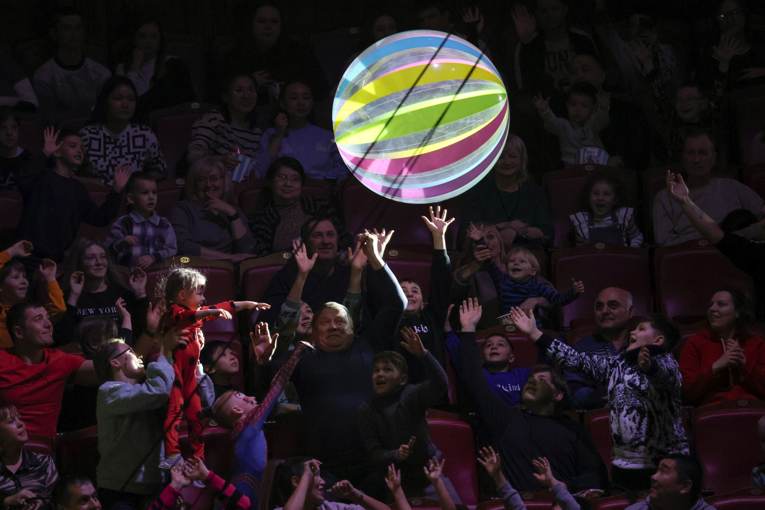 Цирк. Фотограф Дмитрий Алексеев