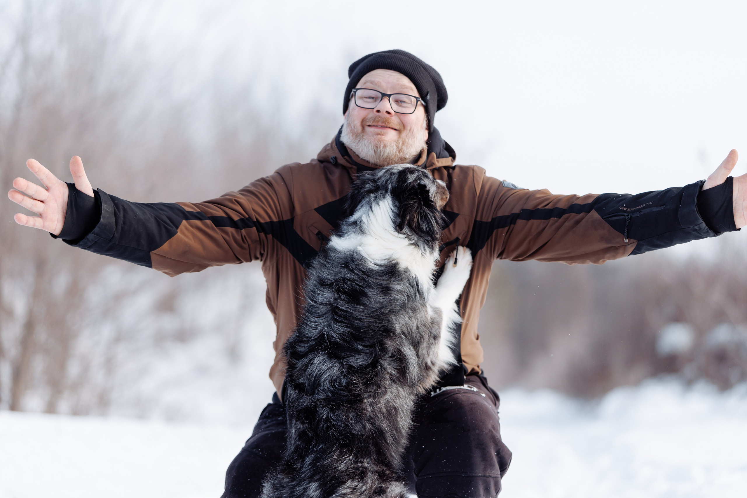 Яркий январь. О нас