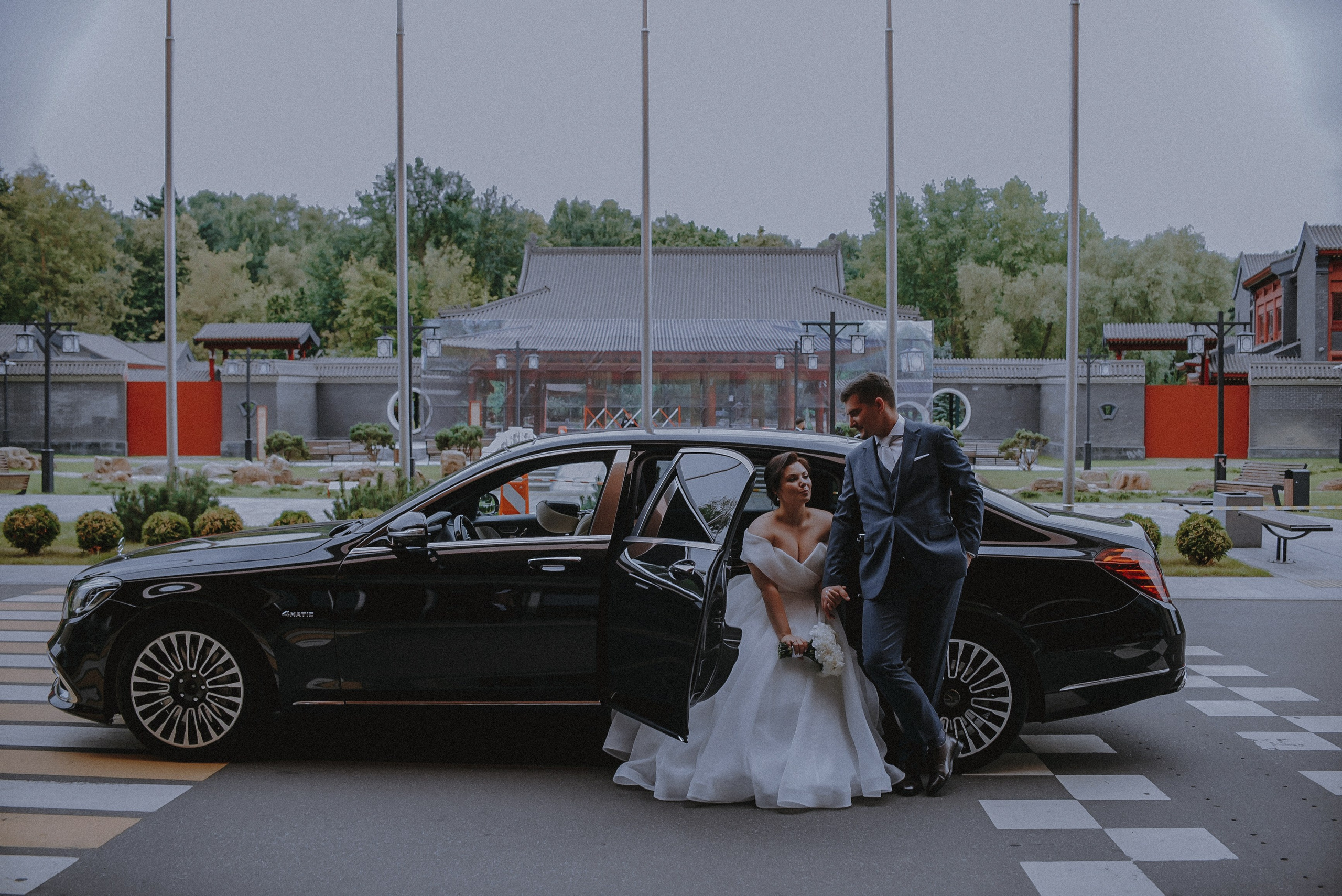 Love.com: Главная страница нашего счастья. Свадебный и семейный фотограф в Москве Сажина Кристина КиМ. Свадебный оператор в Москве Сажин Максим