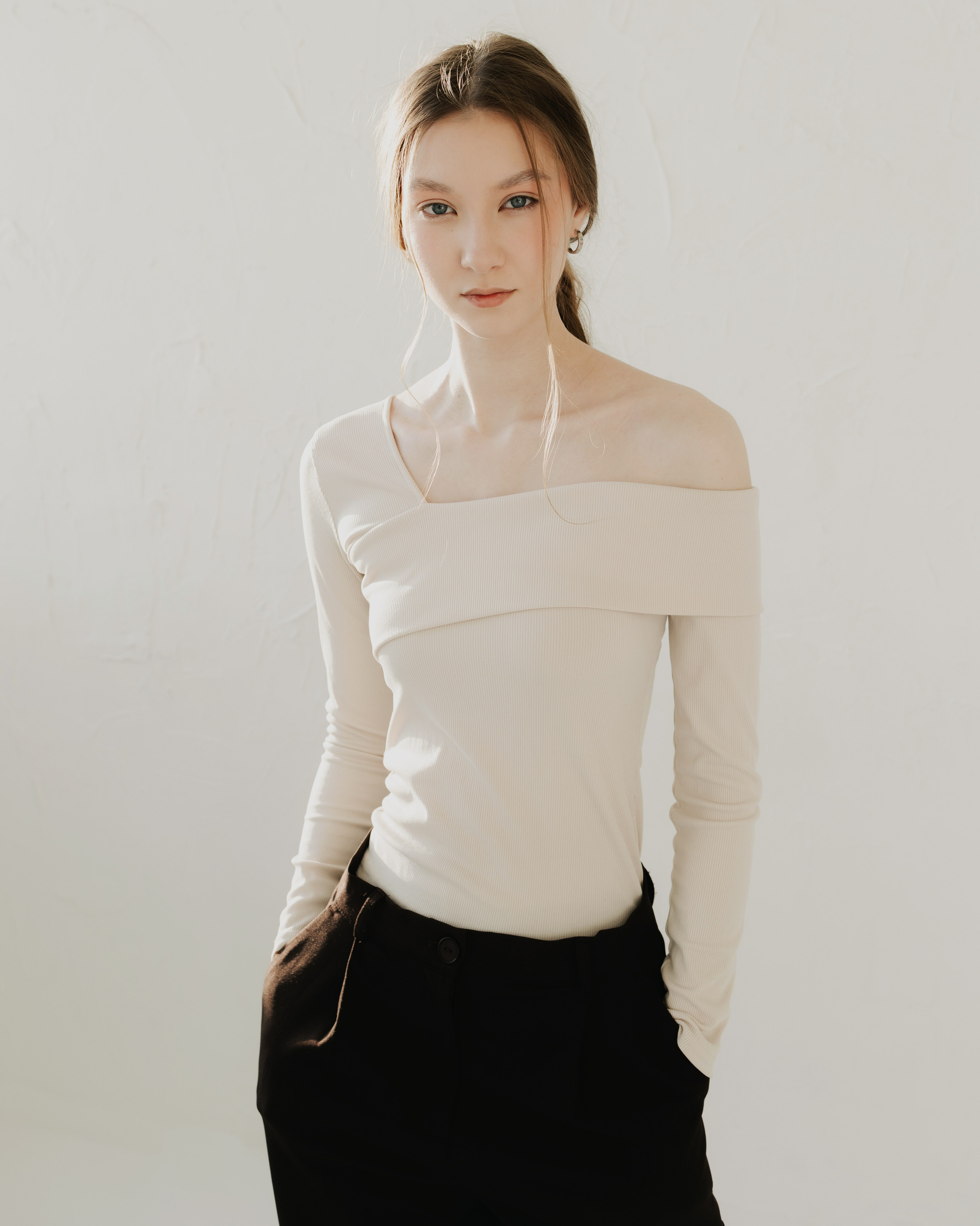 Daria. Axis model management
