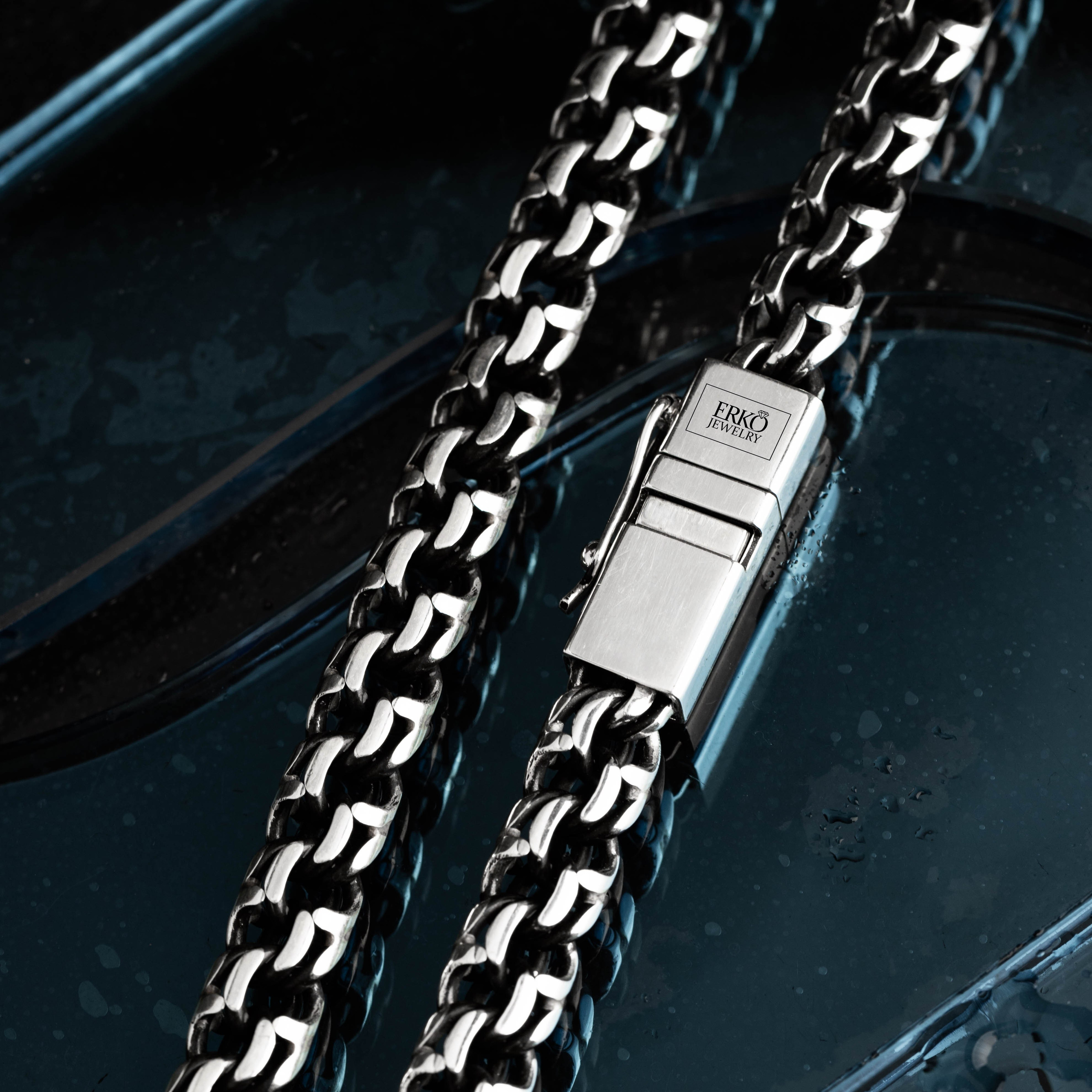 Ювелирные украшения. Предметный фотограф в Крыму Ольга Шестакова