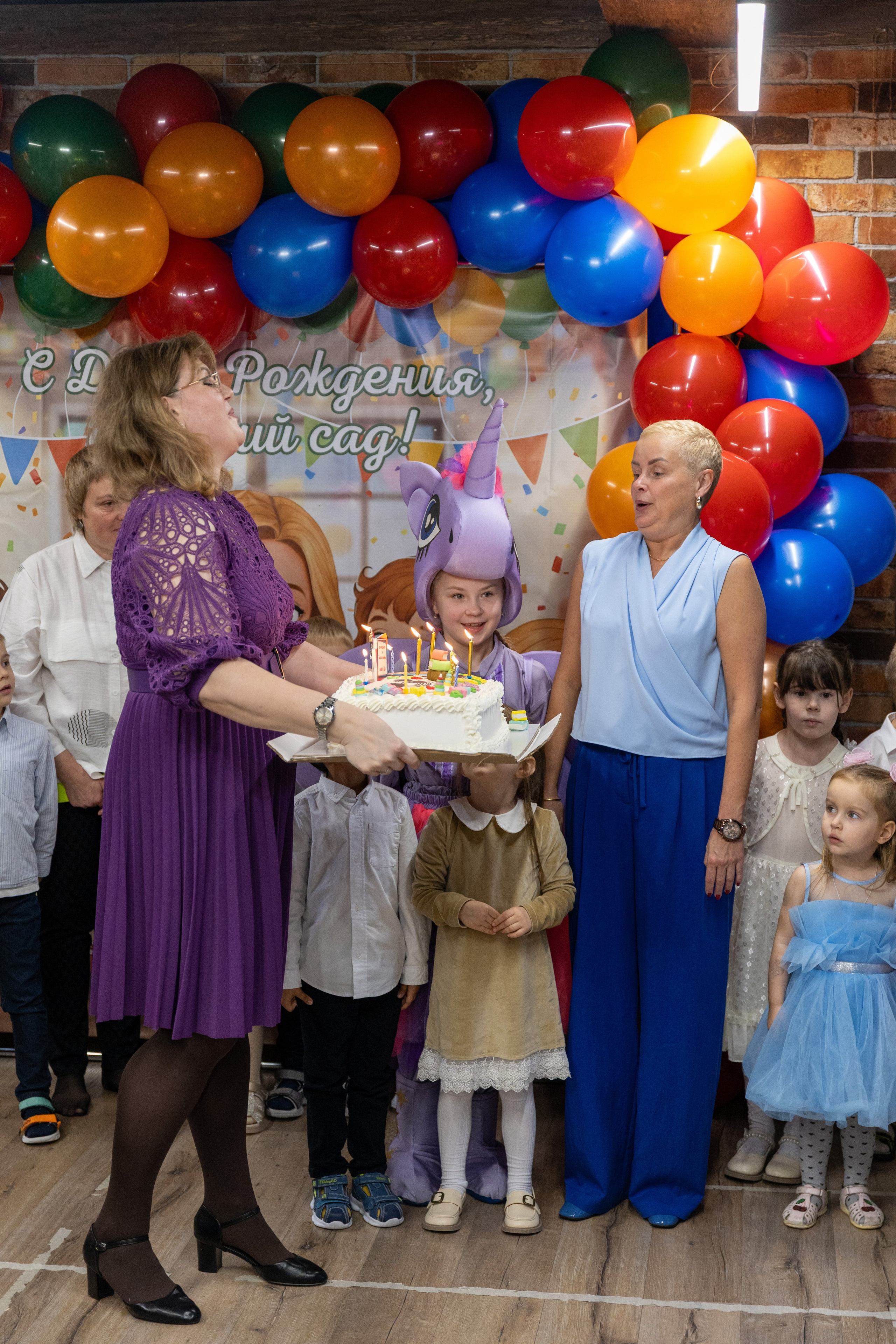 ДС «Гнездышко» и СОШ «Знайка», 8 лет. Сайт фотографа Ирины Аникановой