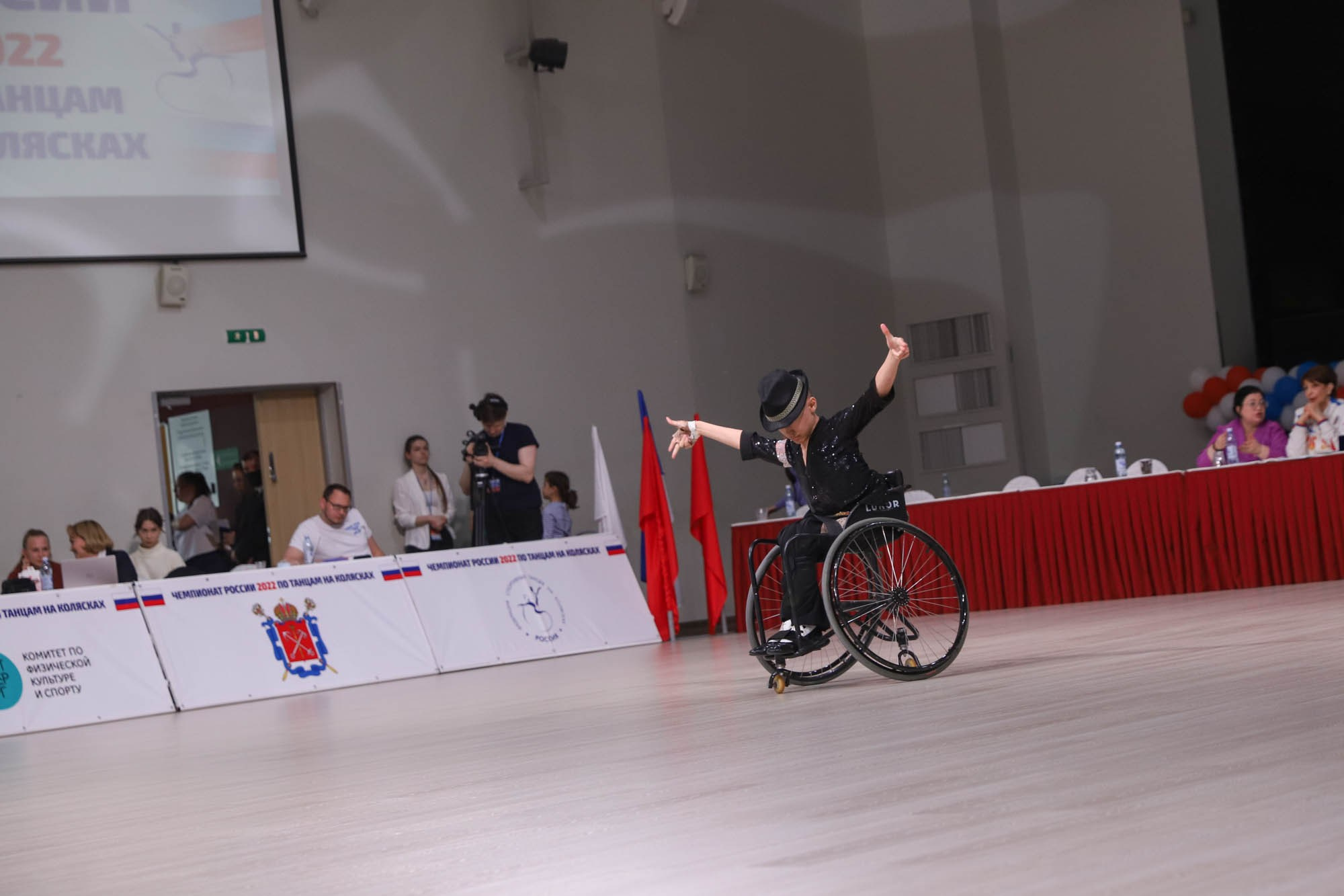 Чемпионат России по танцам на колясках. Фотограф Дарья Попова