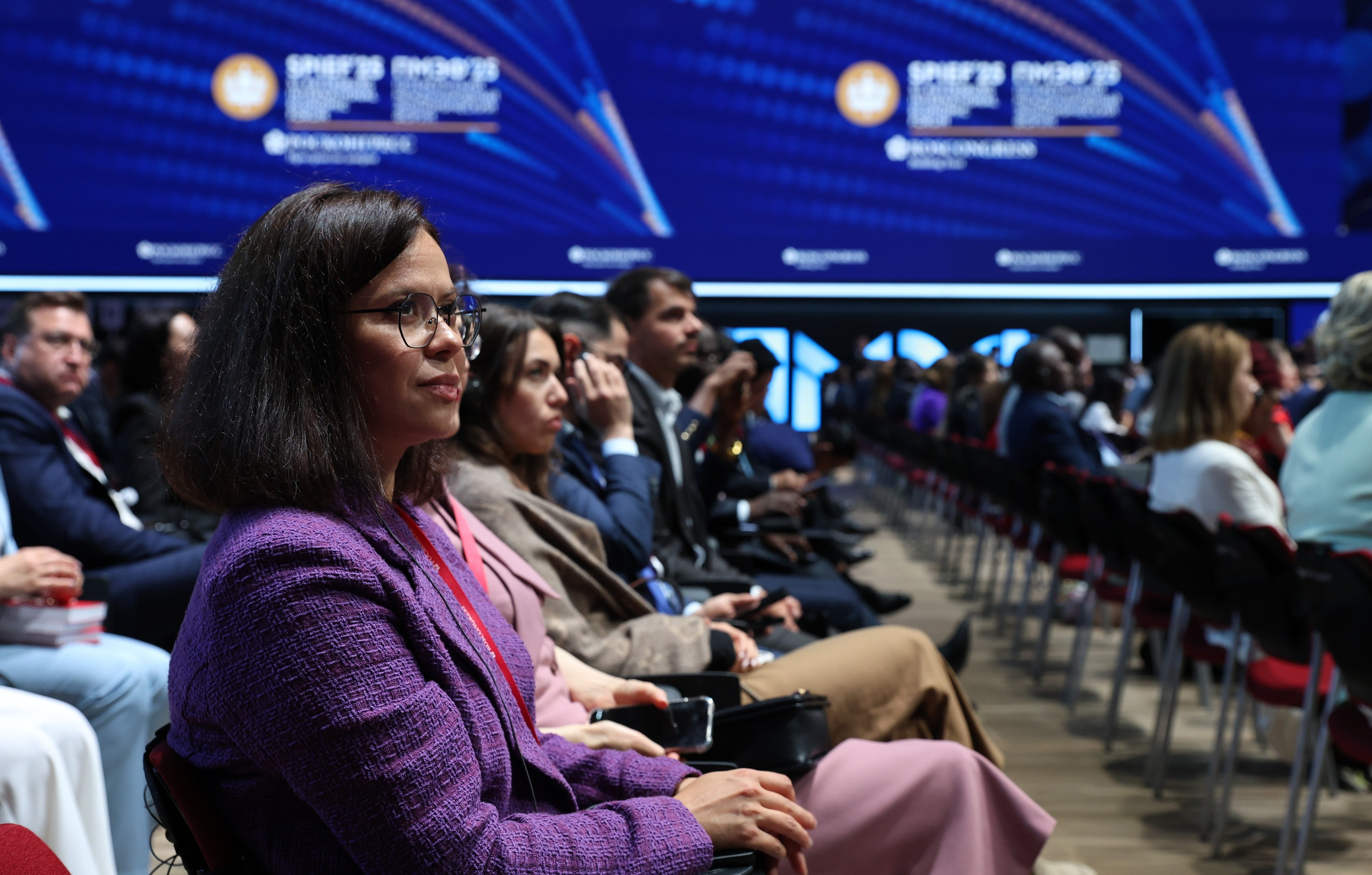 Конференции и форумы. Фотограф Дарья Попова