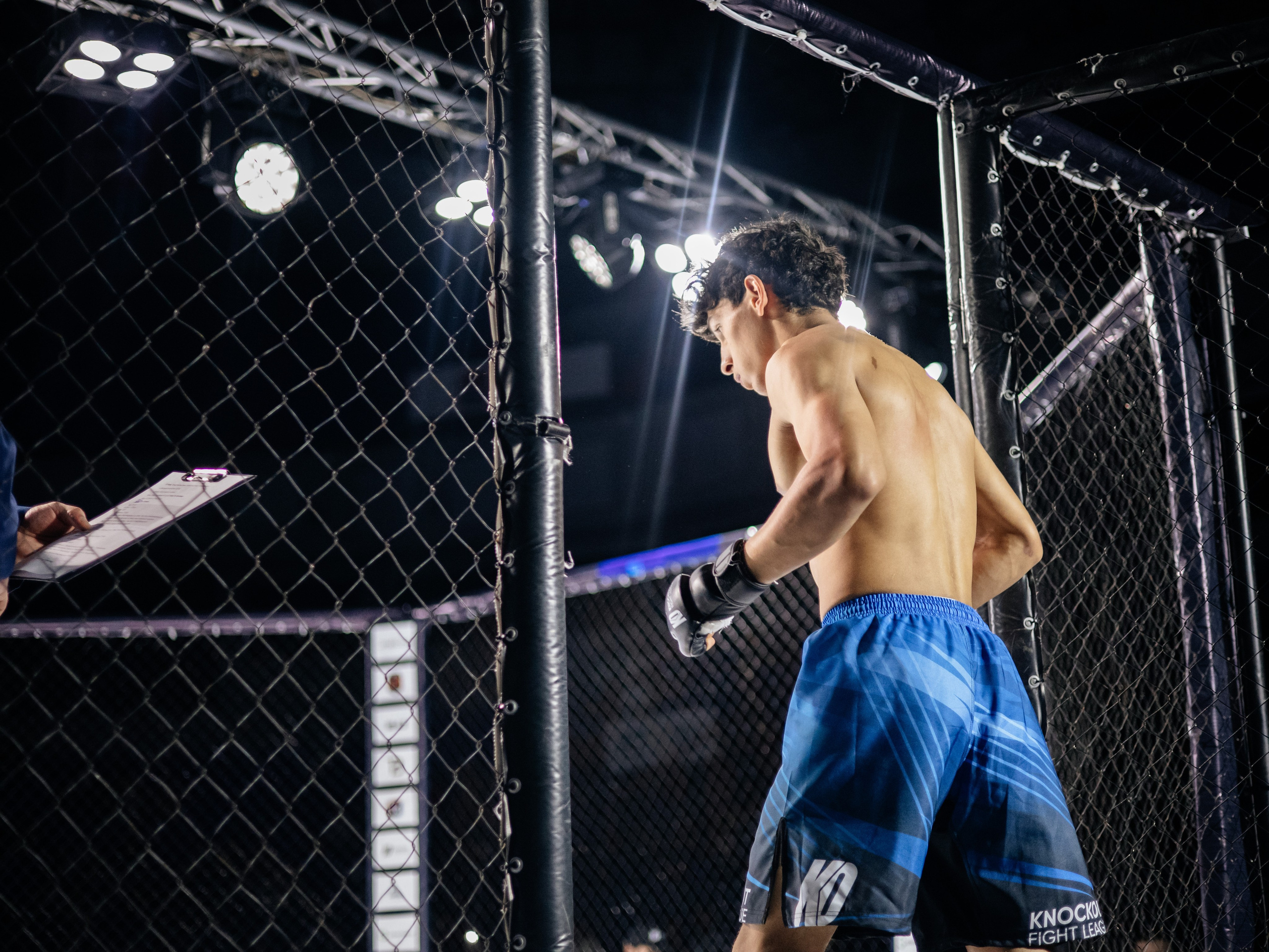 Бойцовская лига «KNOCK OUT». KRIS KRUPINNIKOVA