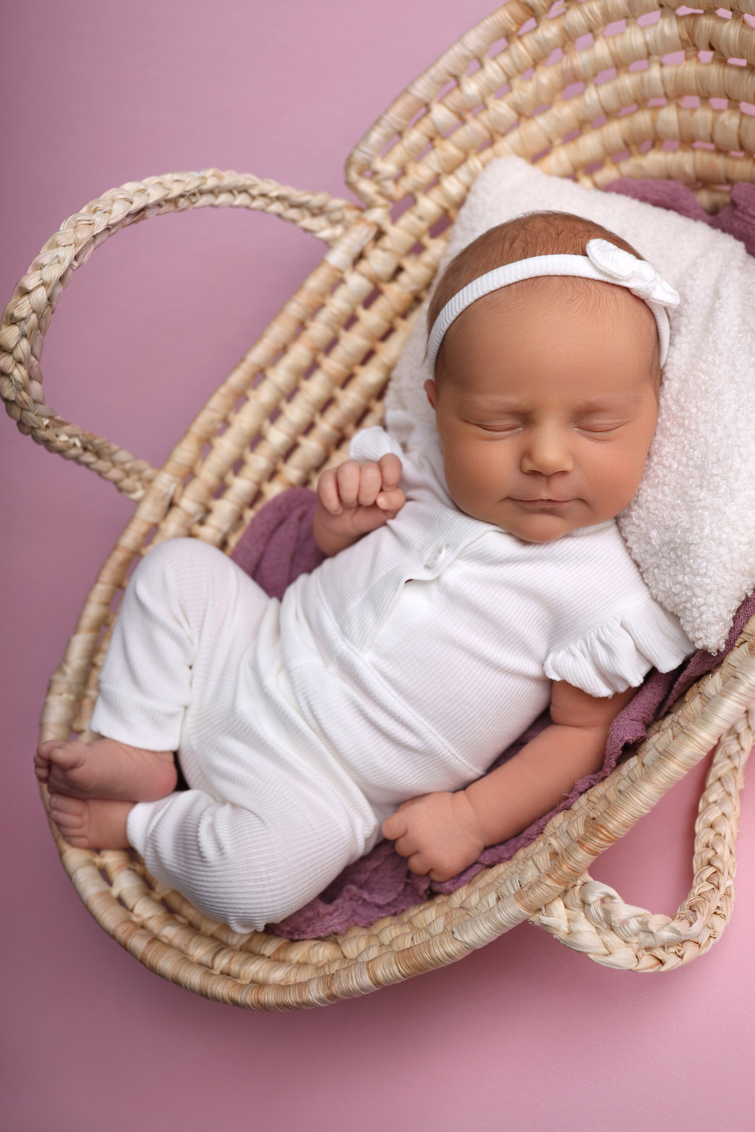 Newborn девочки. Фотограф новорожденных Модяева Ирина