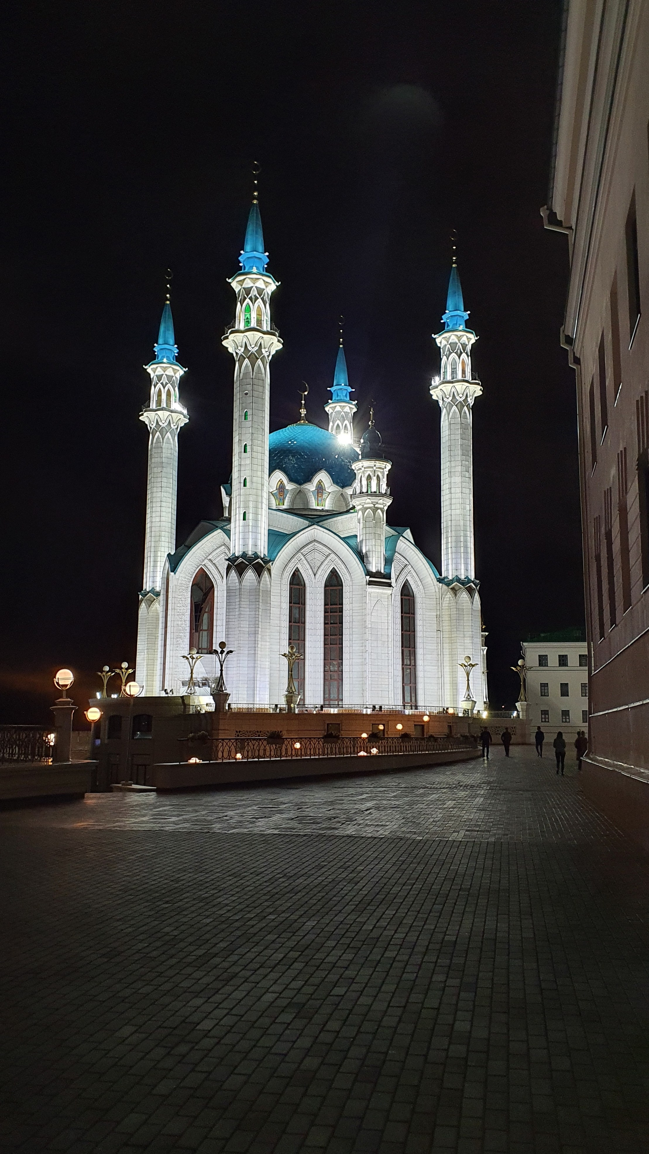 Зарисовки из Казани (мобильные фото). Фотохудожник BID