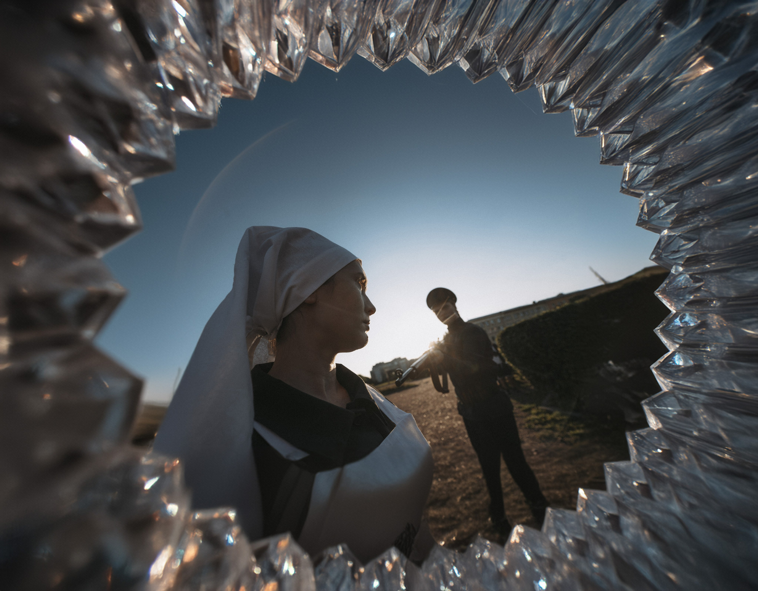 ХРУСТАЛЬНЫЙ МИР. Стрит-фотография, полная абсурда, идиотизма и красоты