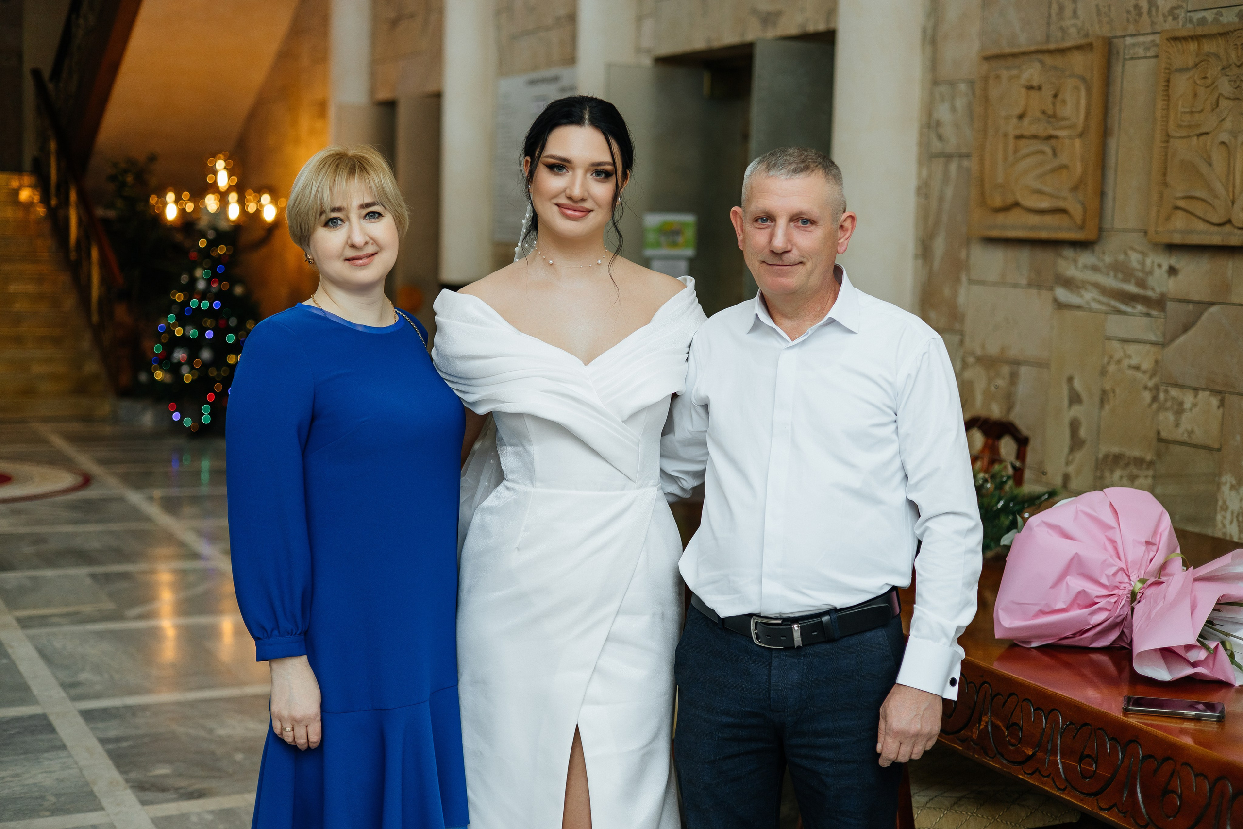 Студия, ЗАГС и банкет. Свадебный и семейный фотограф Ростова-на-Дону Ирина Бондарева