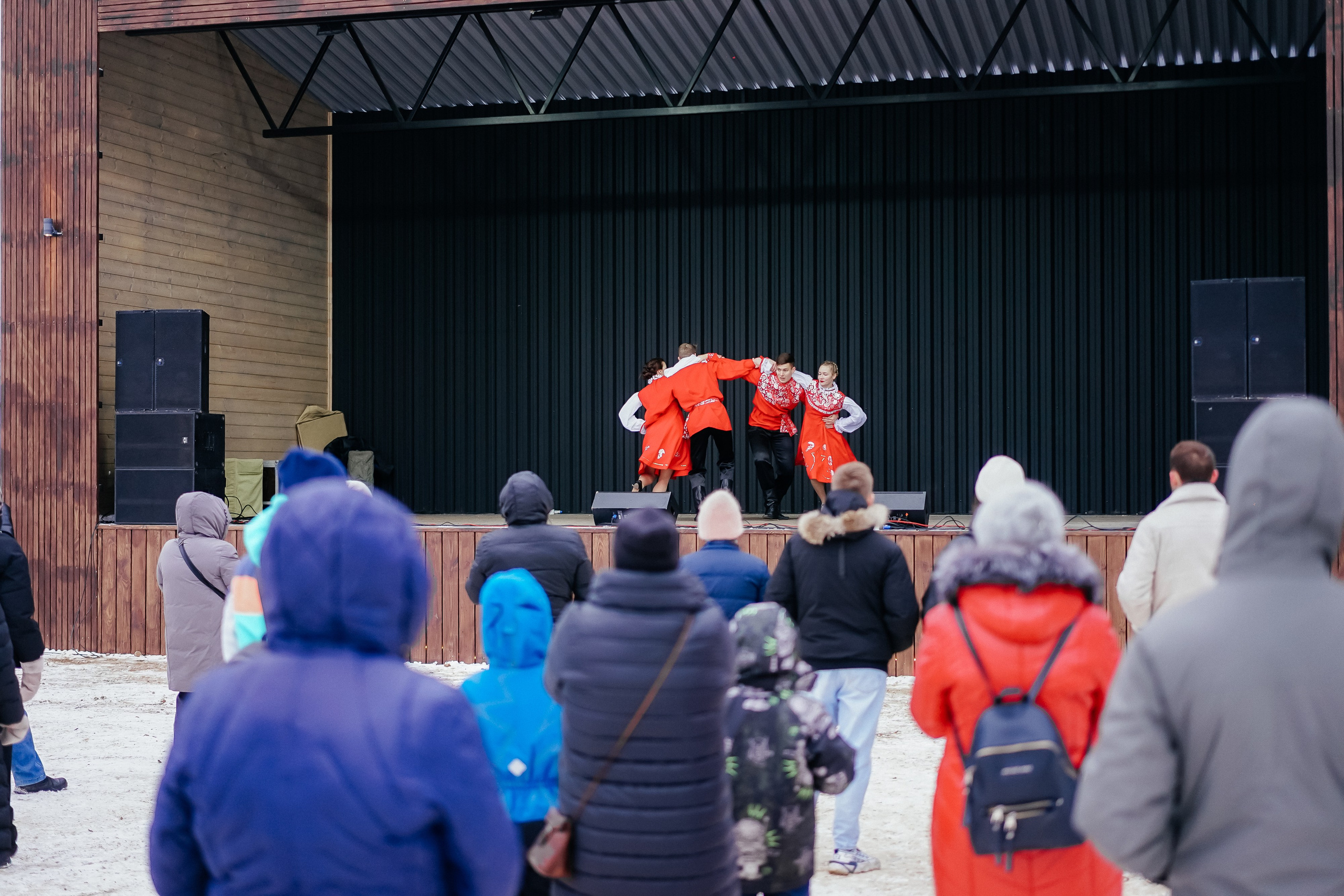 «Предновогодний переполох» Лопатинский сад, 14.12.2024. Фотограф и видеограф Смоленск | Студия Цезарь