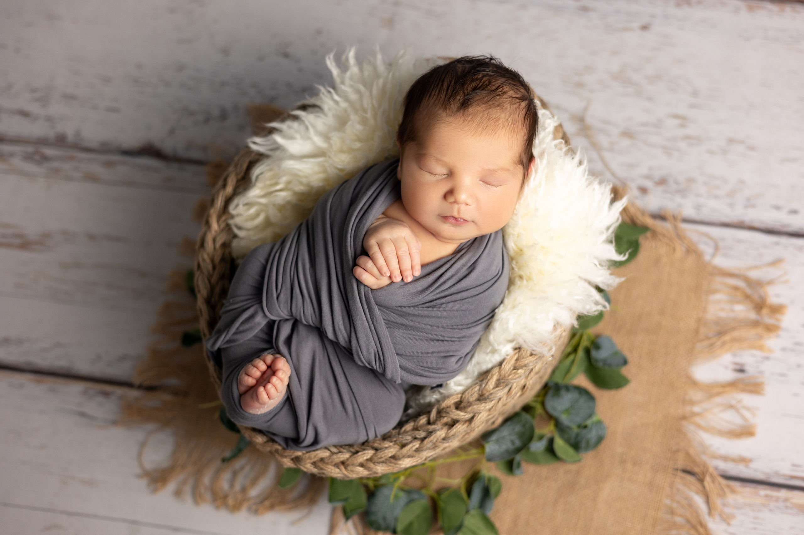 Новорождённые. Фотограф новорождённых г. Салехард