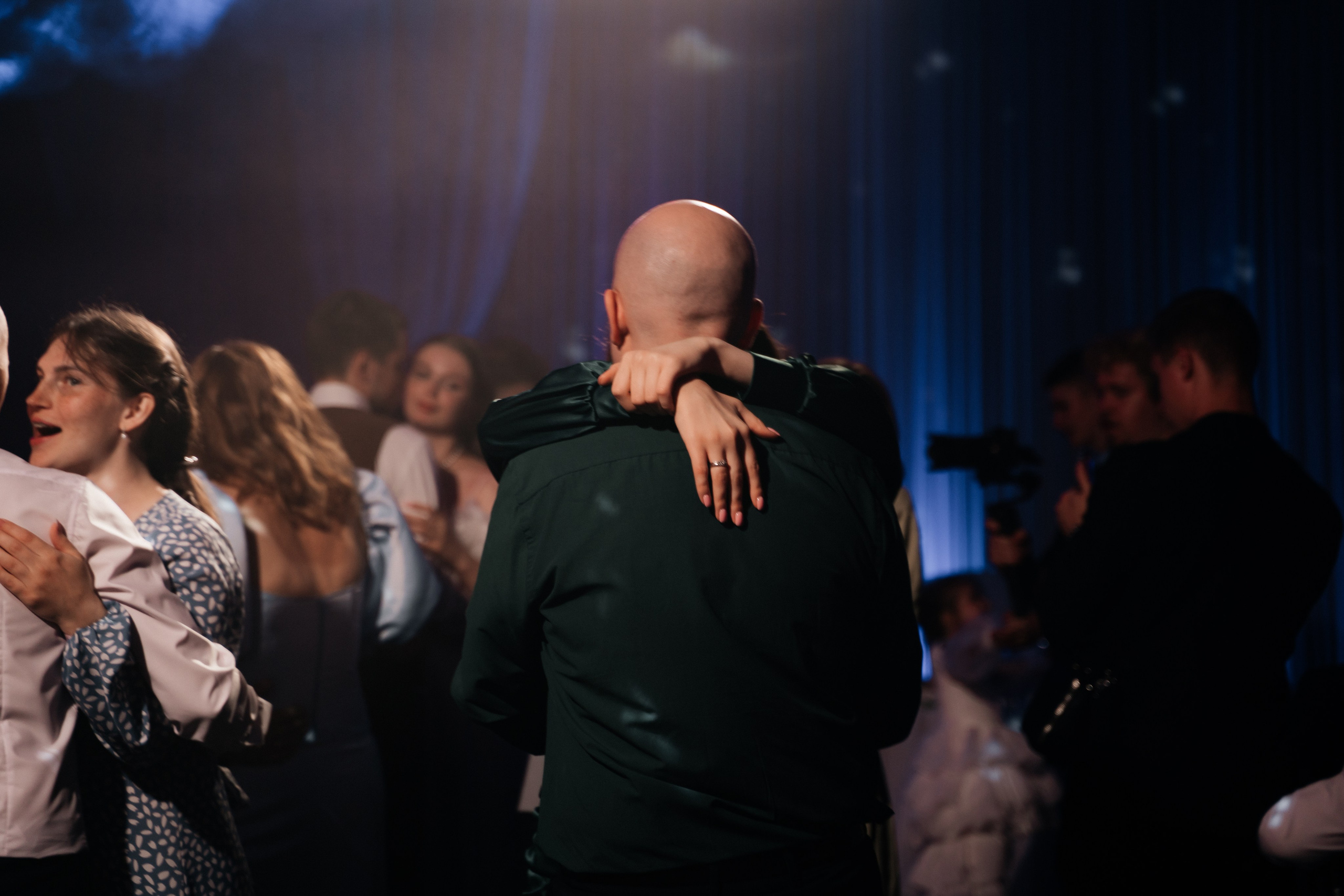 Wedding «Laugh and cry». Свадебные фотограф и видеограф Наталья и Анатолий Новиковы СПб